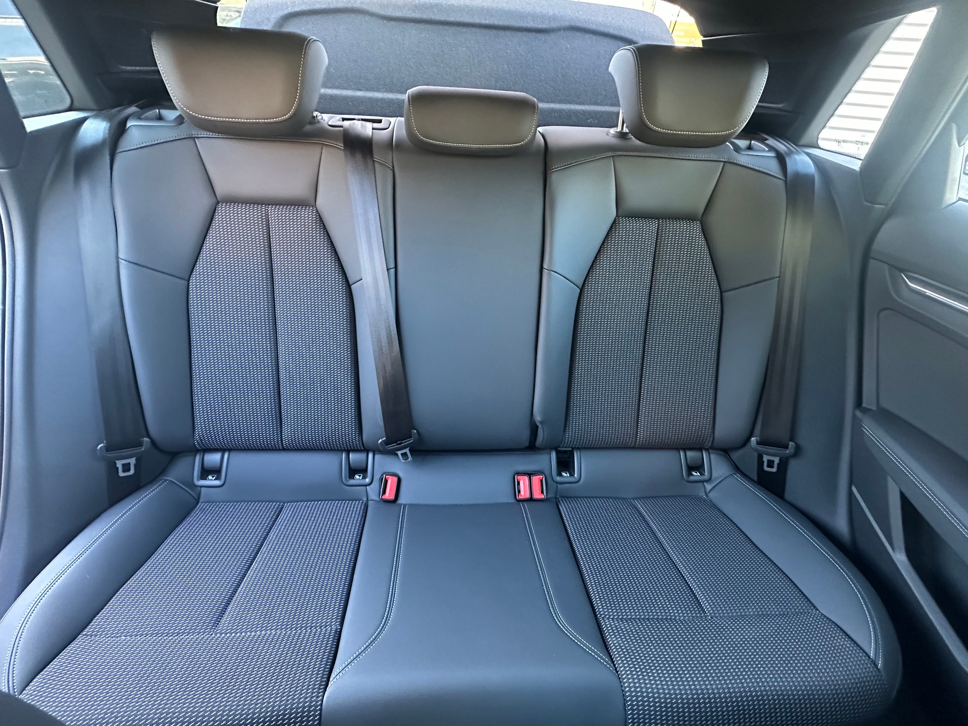 AUDI Sportback Sline-image-2