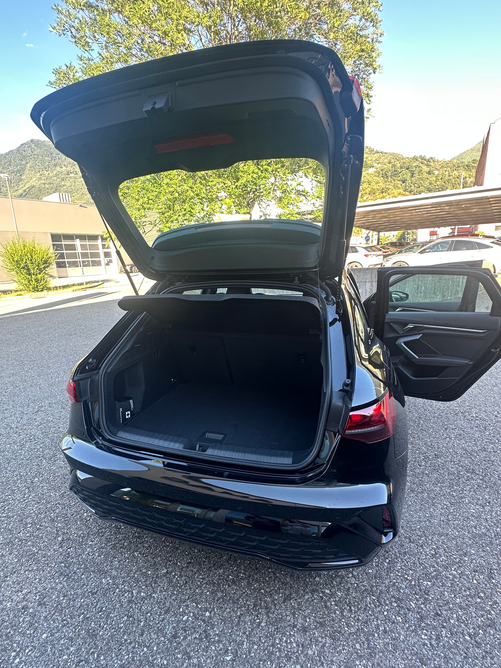 AUDI Sportback Sline-image-1