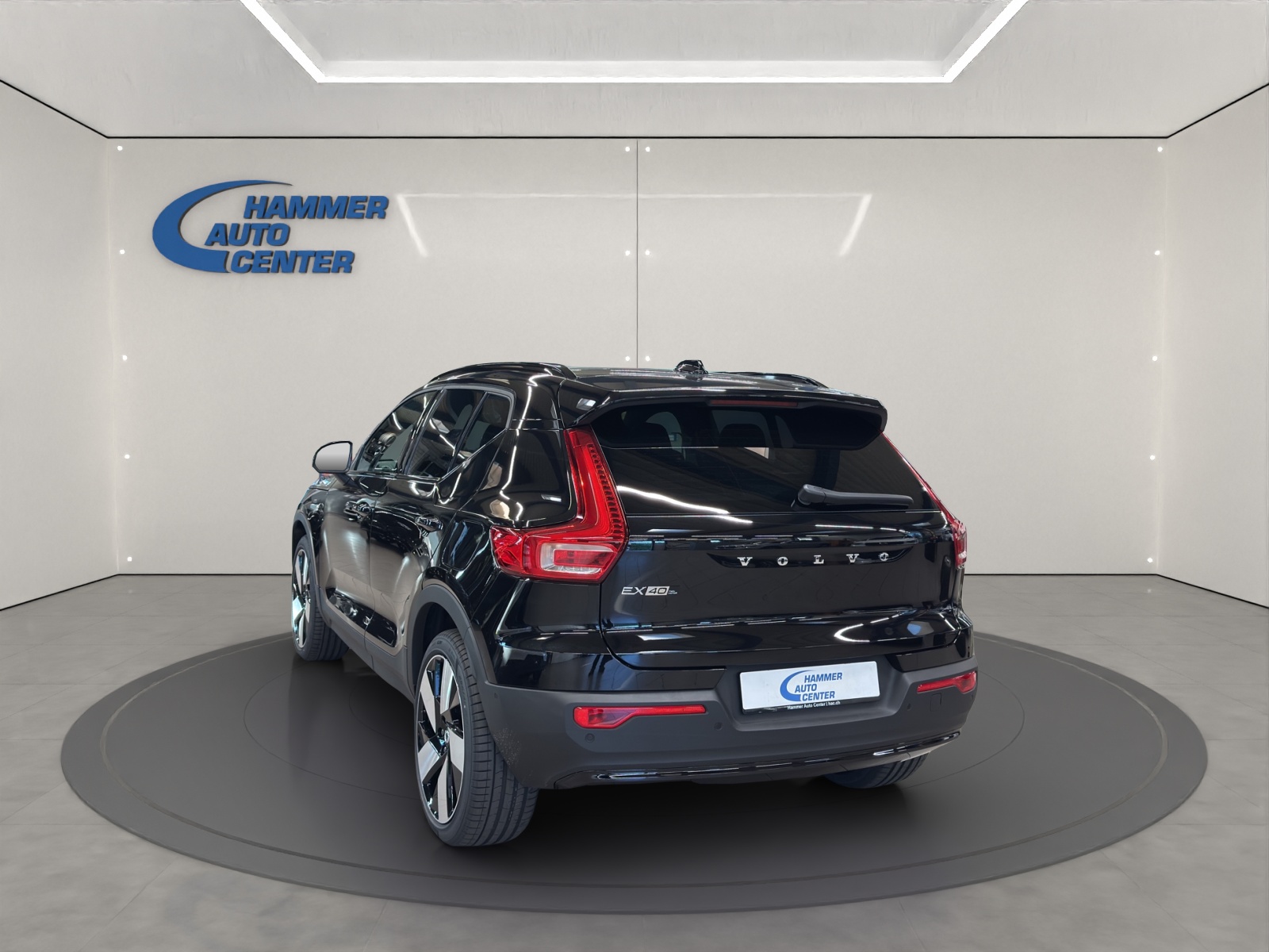 VOLVO EX40 Twin XCENTRIC Edition AWD-image-2