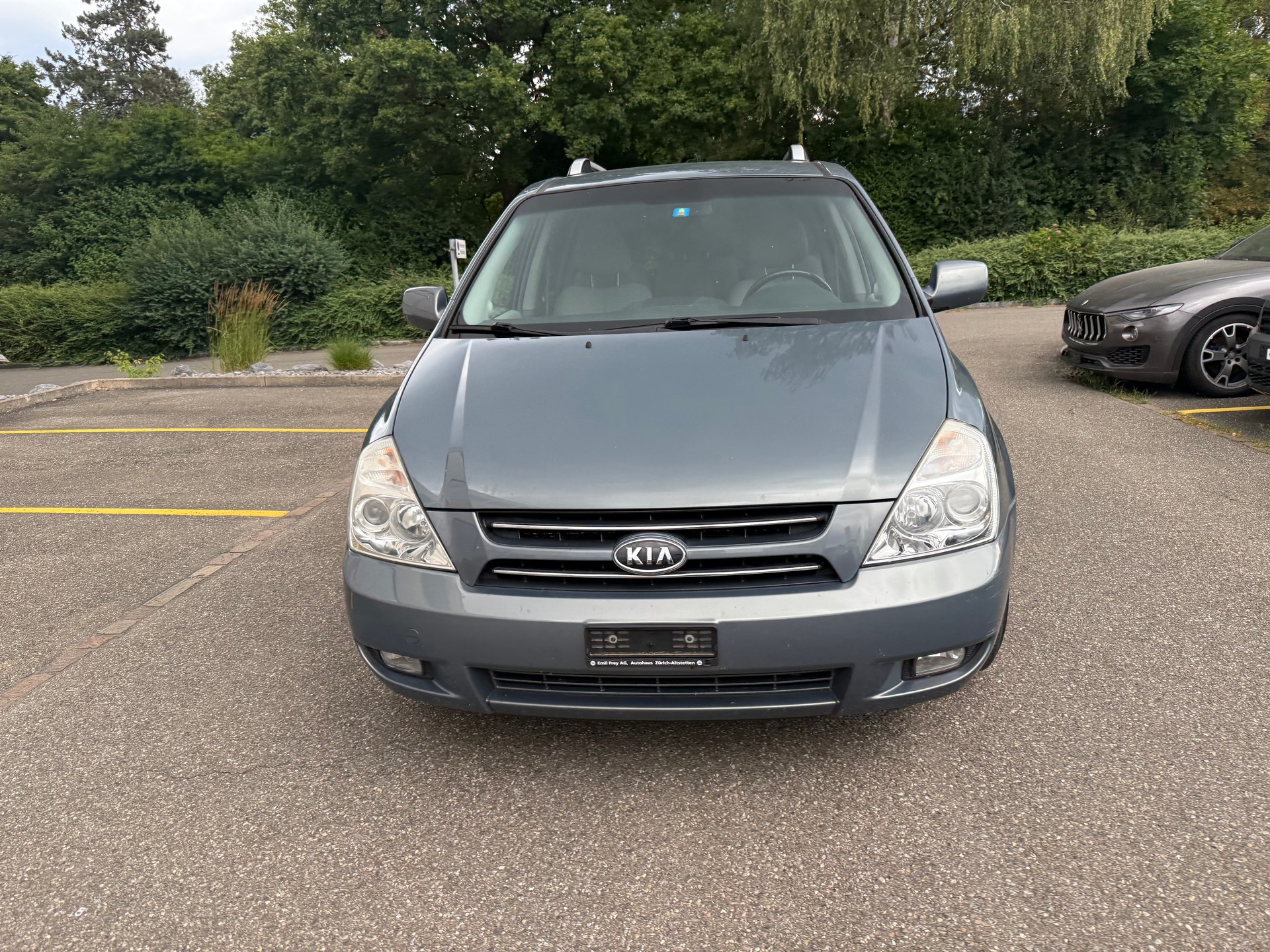KIA Carnival 2.9 CRDi Trend-image-1