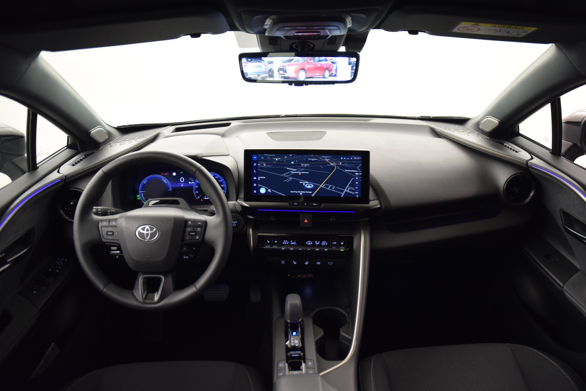 TOYOTA C-HR 2.0 PHEV Style-image-12