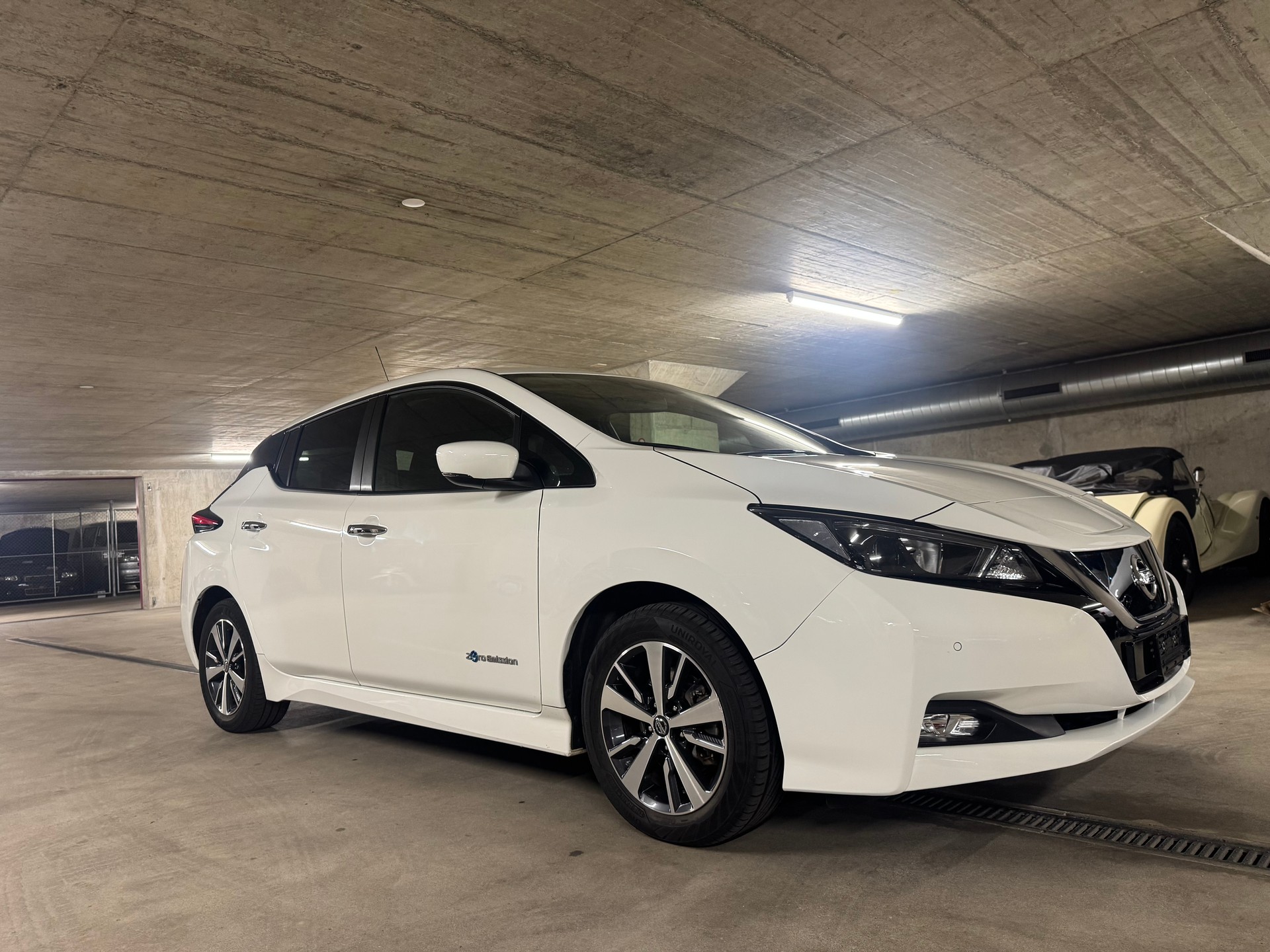 NISSAN Leaf N-Connecta (incl. battery)-image-12