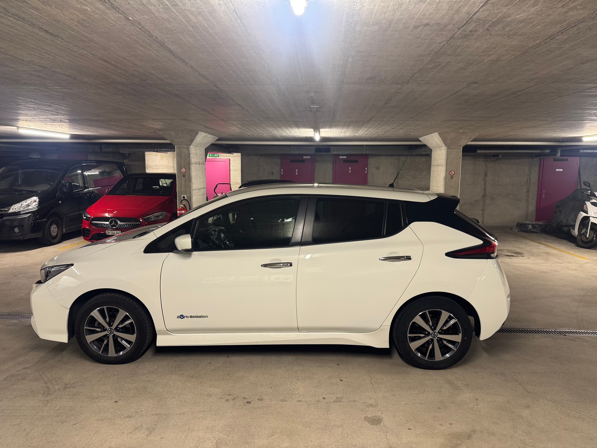 NISSAN Leaf N-Connecta (incl. battery)-image-3