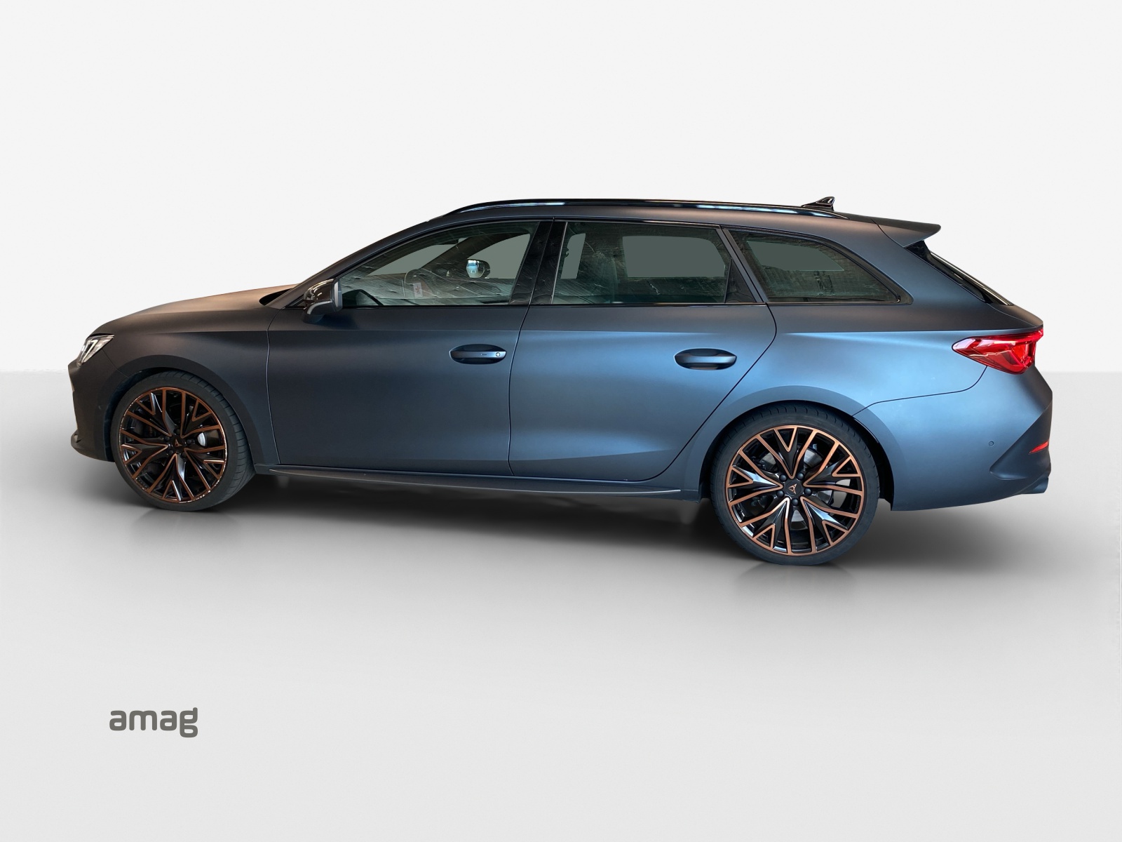 CUPRA LEON ST 2.0 TSI VZ CUP DSG 4Drive-image-1