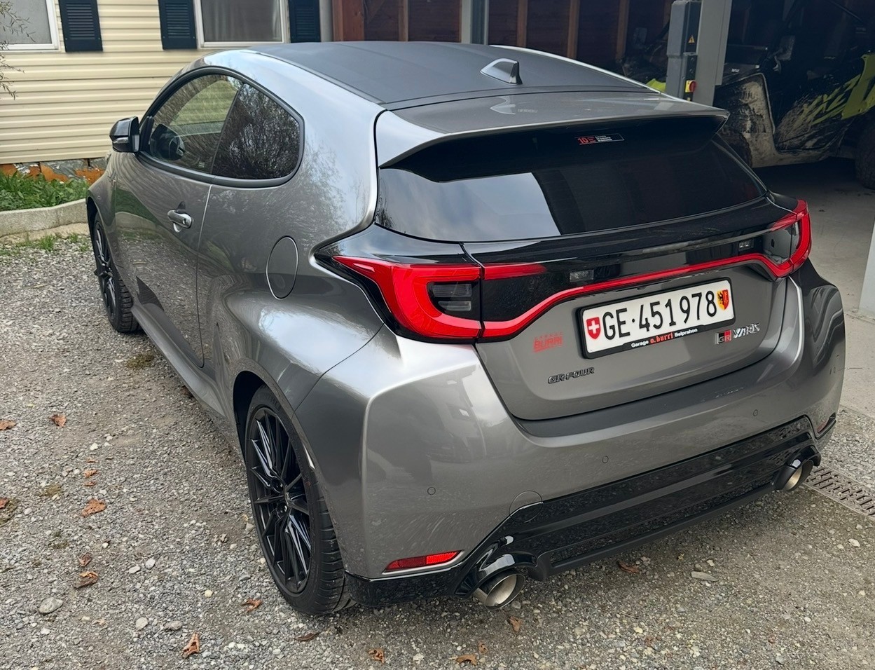 TOYOTA 1.6 Turbo Sport 4x4-image-2