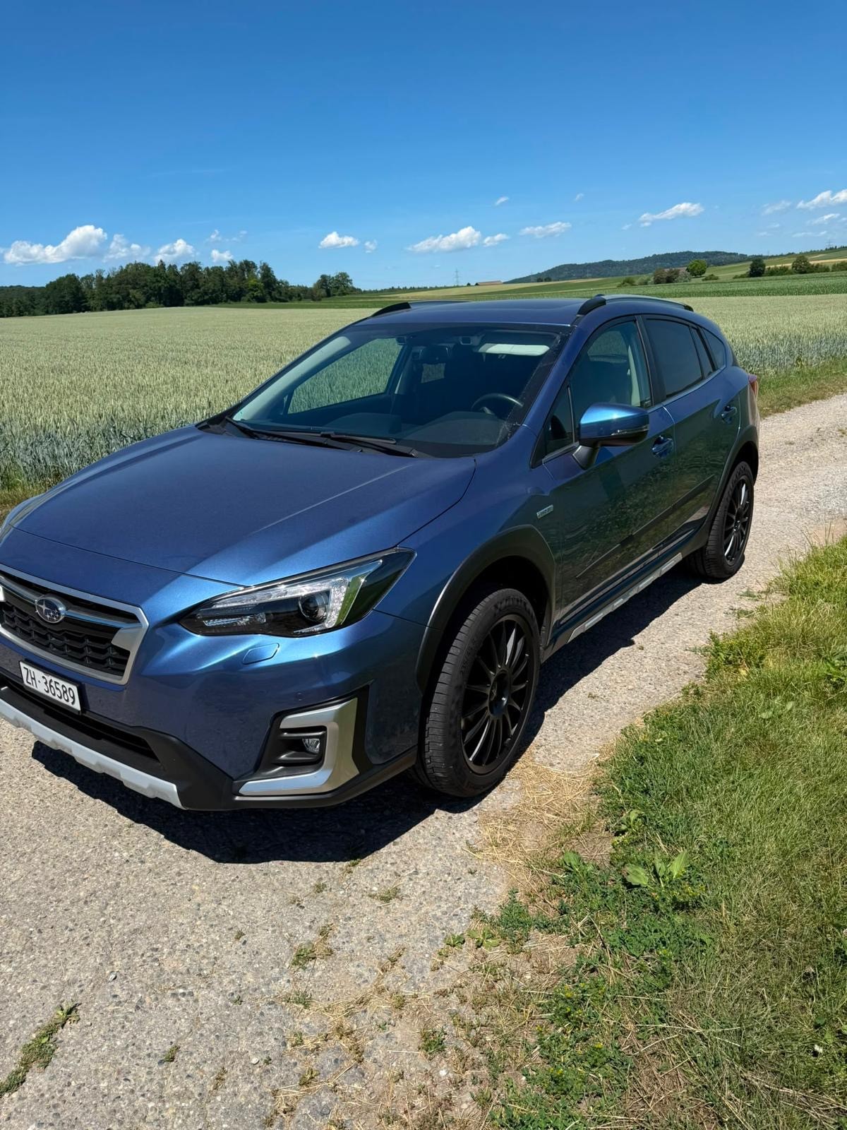 SUBARU 2.0i e-Boxer Swiss Plus Bl./Gr.-image-2