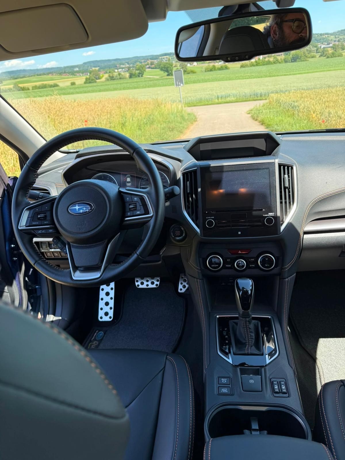 SUBARU 2.0i e-Boxer Swiss Plus Bl./Gr.-image-4