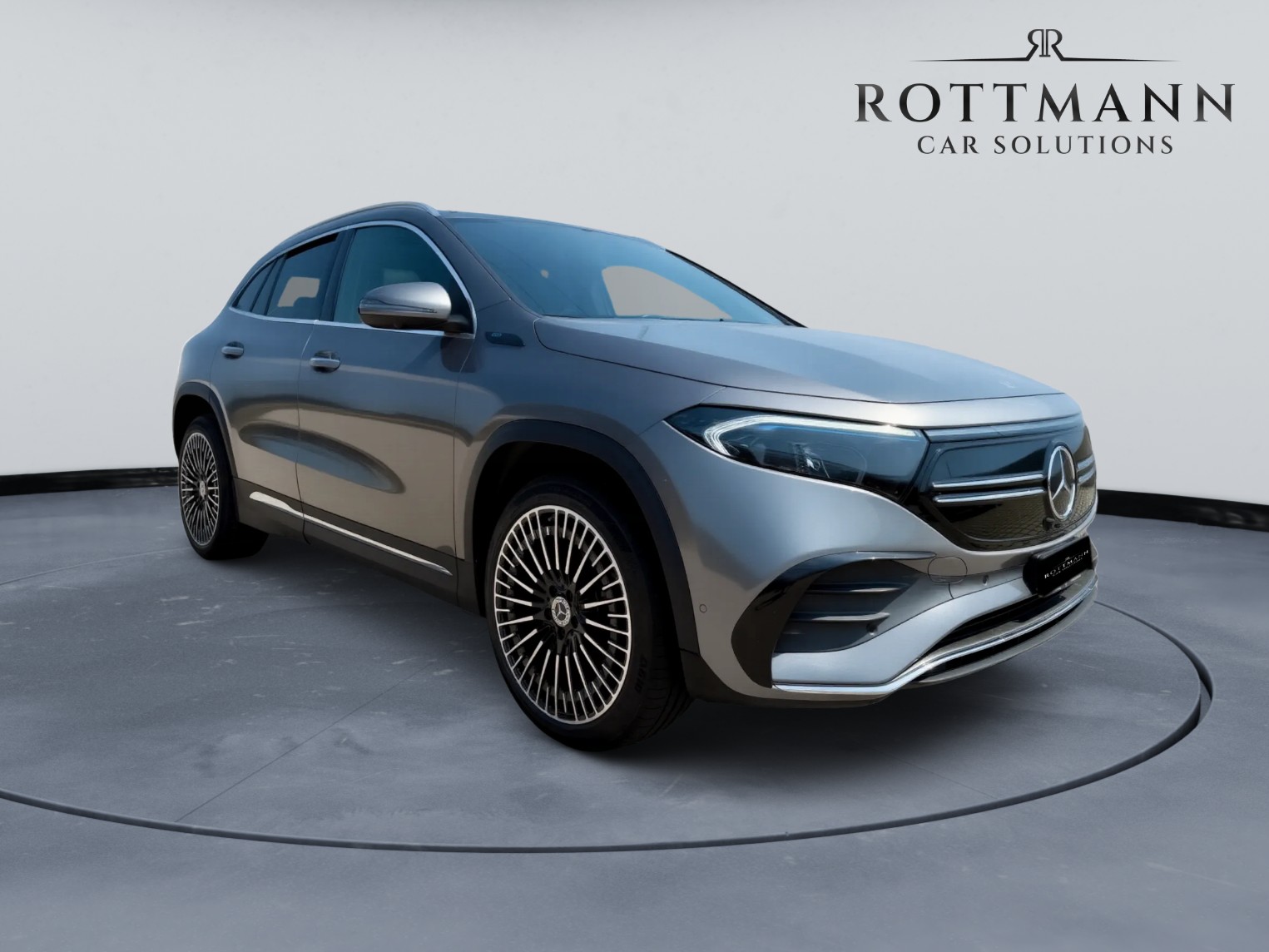 MERCEDES-BENZ EQA 250 AMG Line-image-3