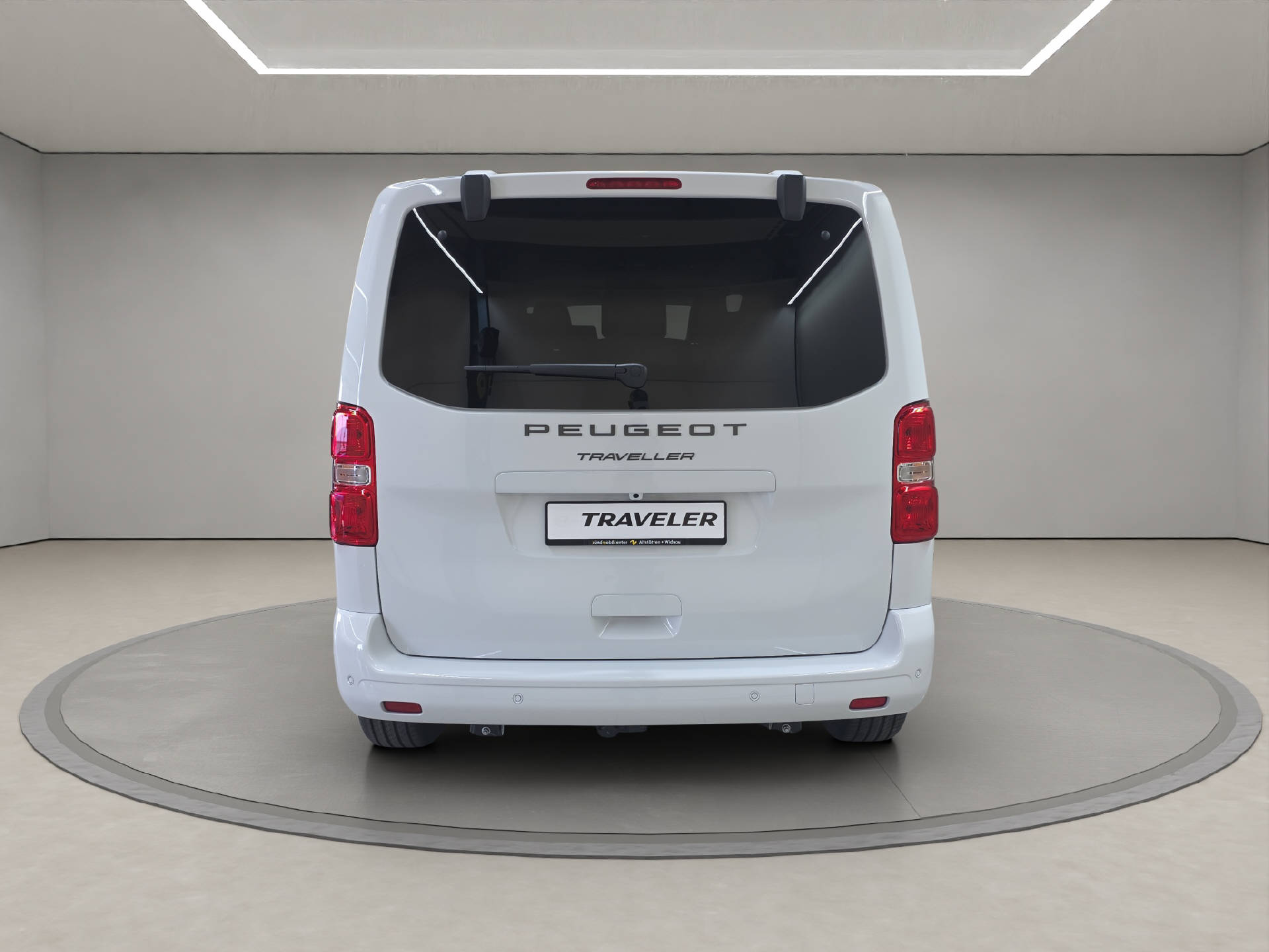 PEUGEOT Traveller Standard 2.2 BlueHDi 180 Family Edition S/S-image-4