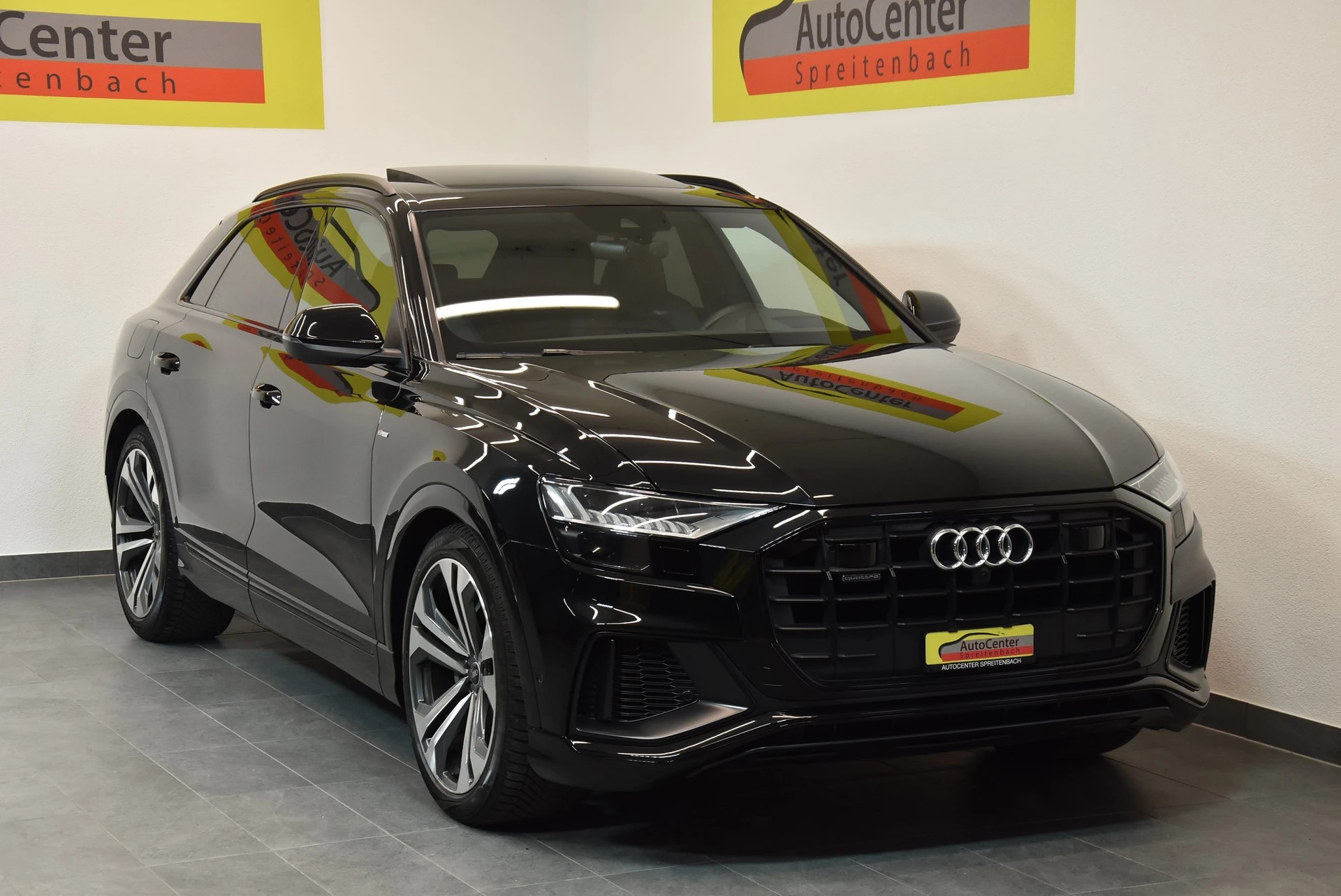 AUDI Q8 55 TFSI Black Edition quattro tiptronic-image-0