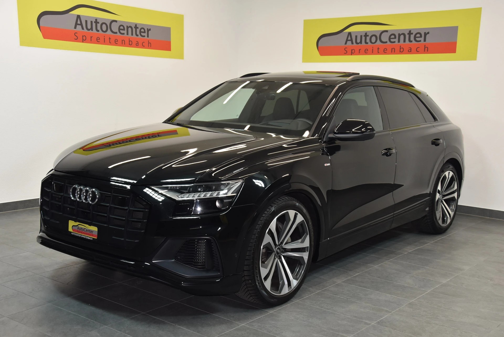 AUDI Q8 55 TFSI Black Edition quattro tiptronic-image-1