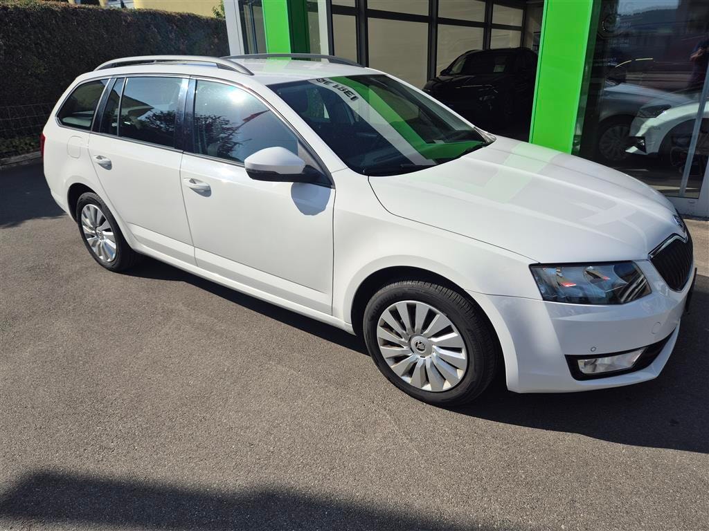 SKODA Octavia Combi 2.0 TDI Ambition 4x4 DSG-image-5