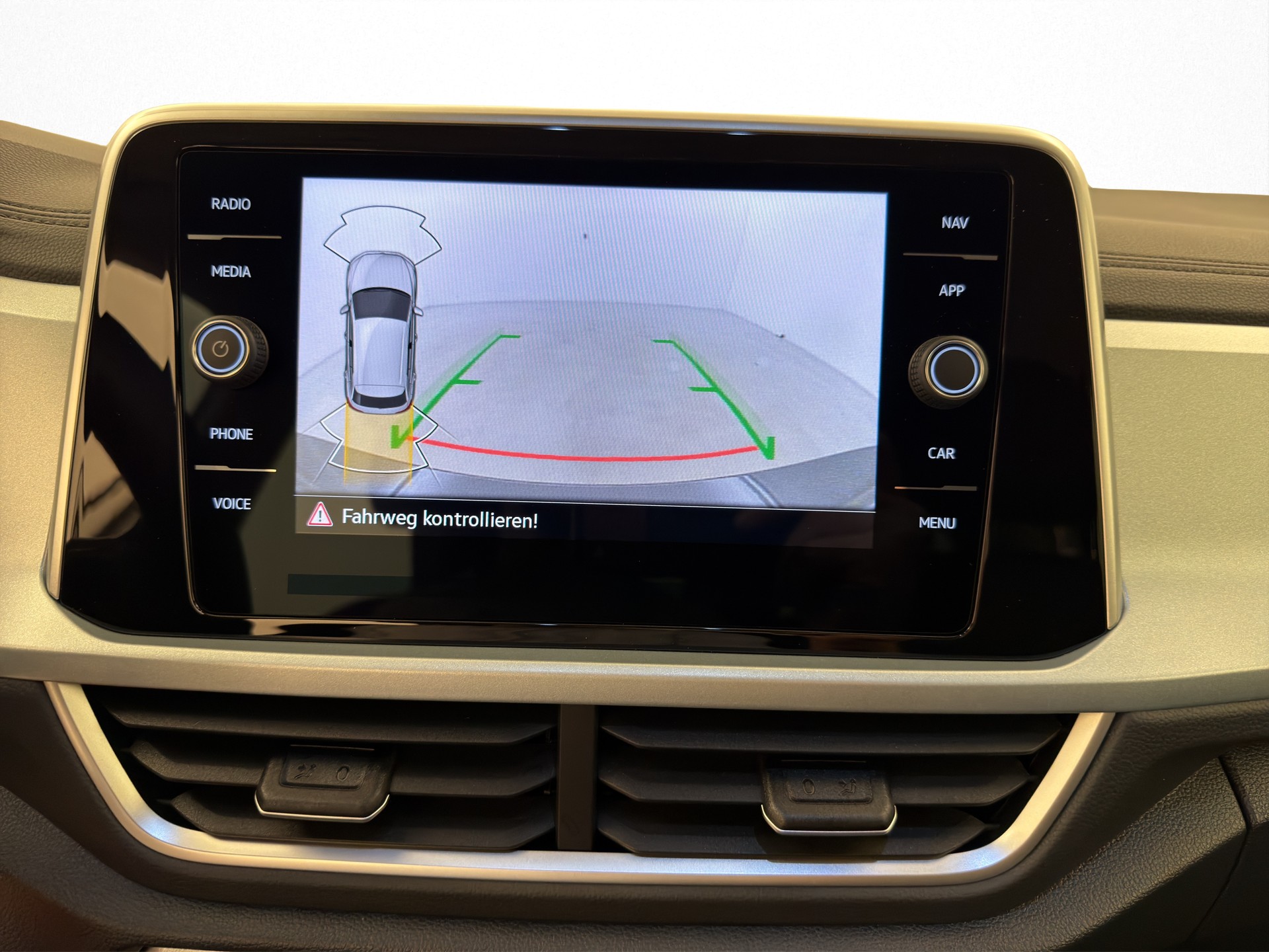 VW T-Roc 1.5 TSI Goal DSG-image-10