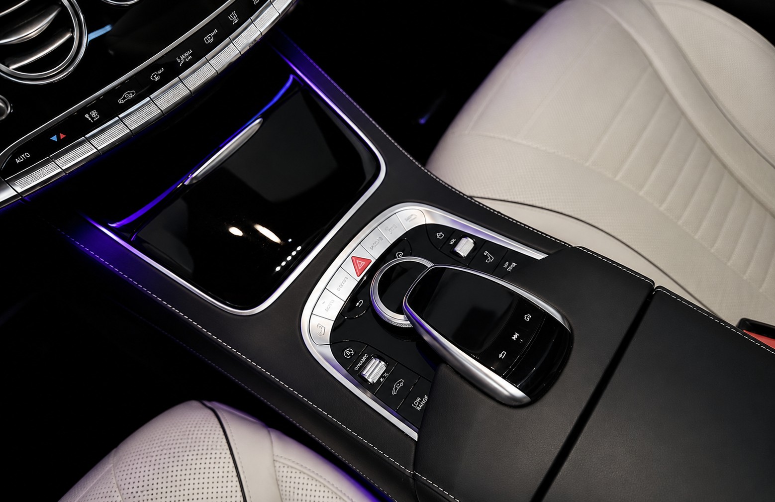 MERCEDES-BENZ d L-image-8
