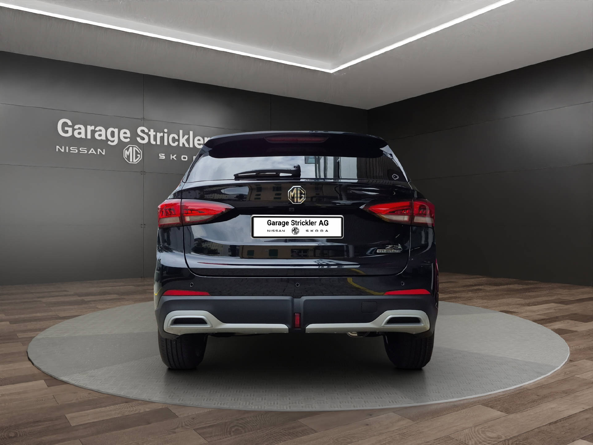 MG ZS 1.5 Hybrid+ Luxury Sunroof-image-3