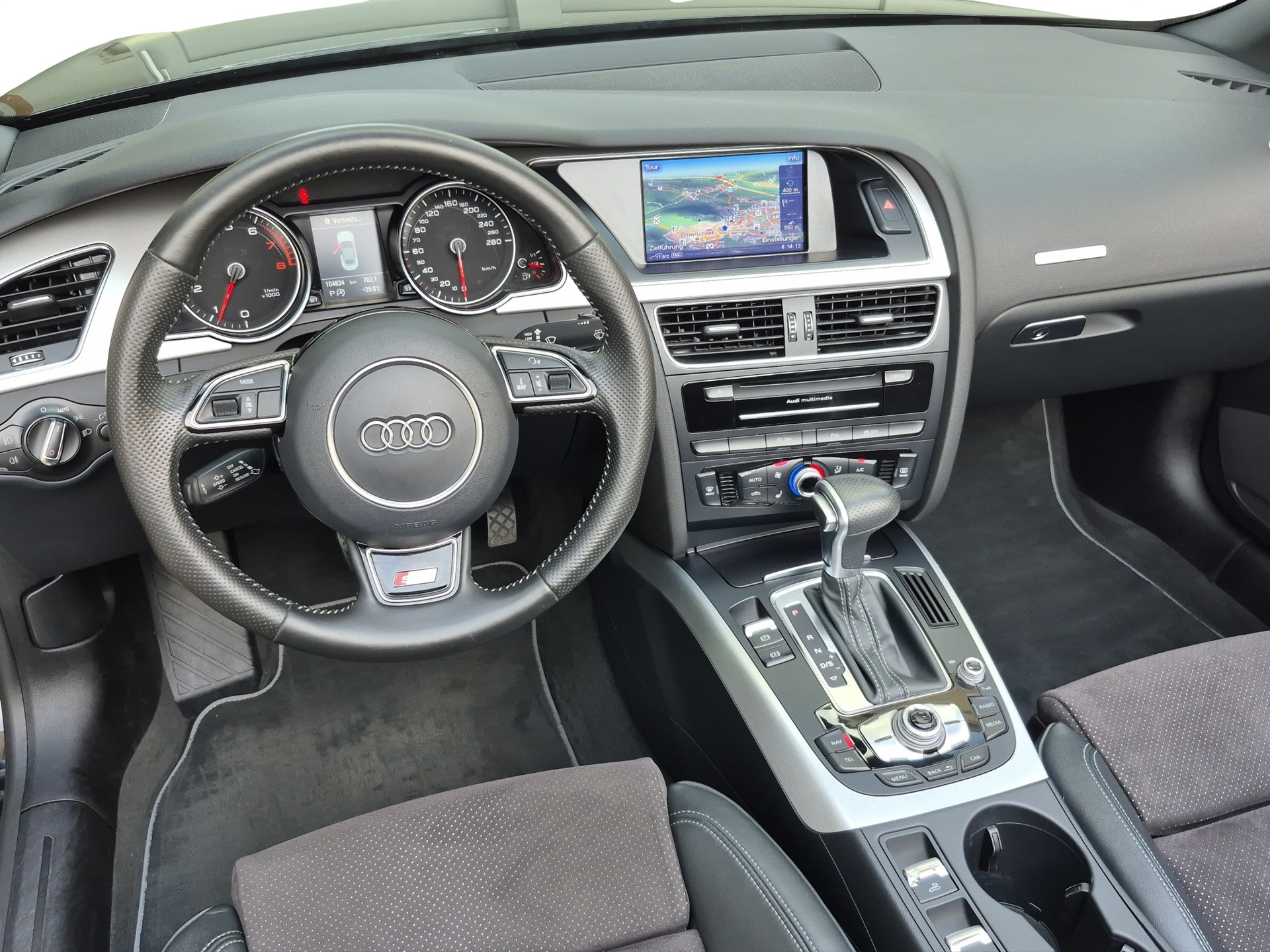 AUDI A5 Cabriolet 2.0 TFSI quattro S-tronic *S line Sport/Plus*-image-9