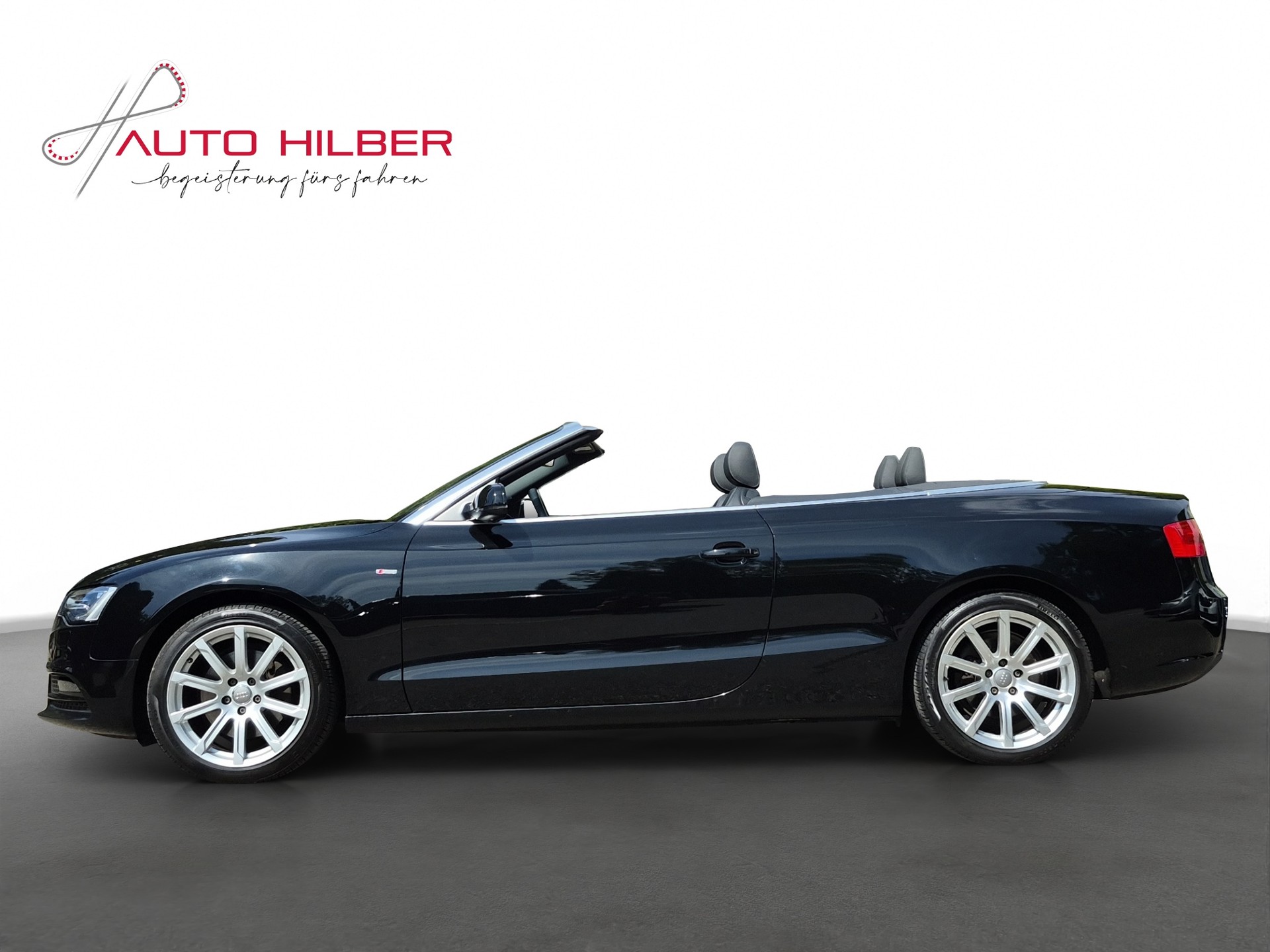 AUDI A5 Cabriolet 2.0 TFSI quattro S-tronic *S line Sport/Plus*-image-2