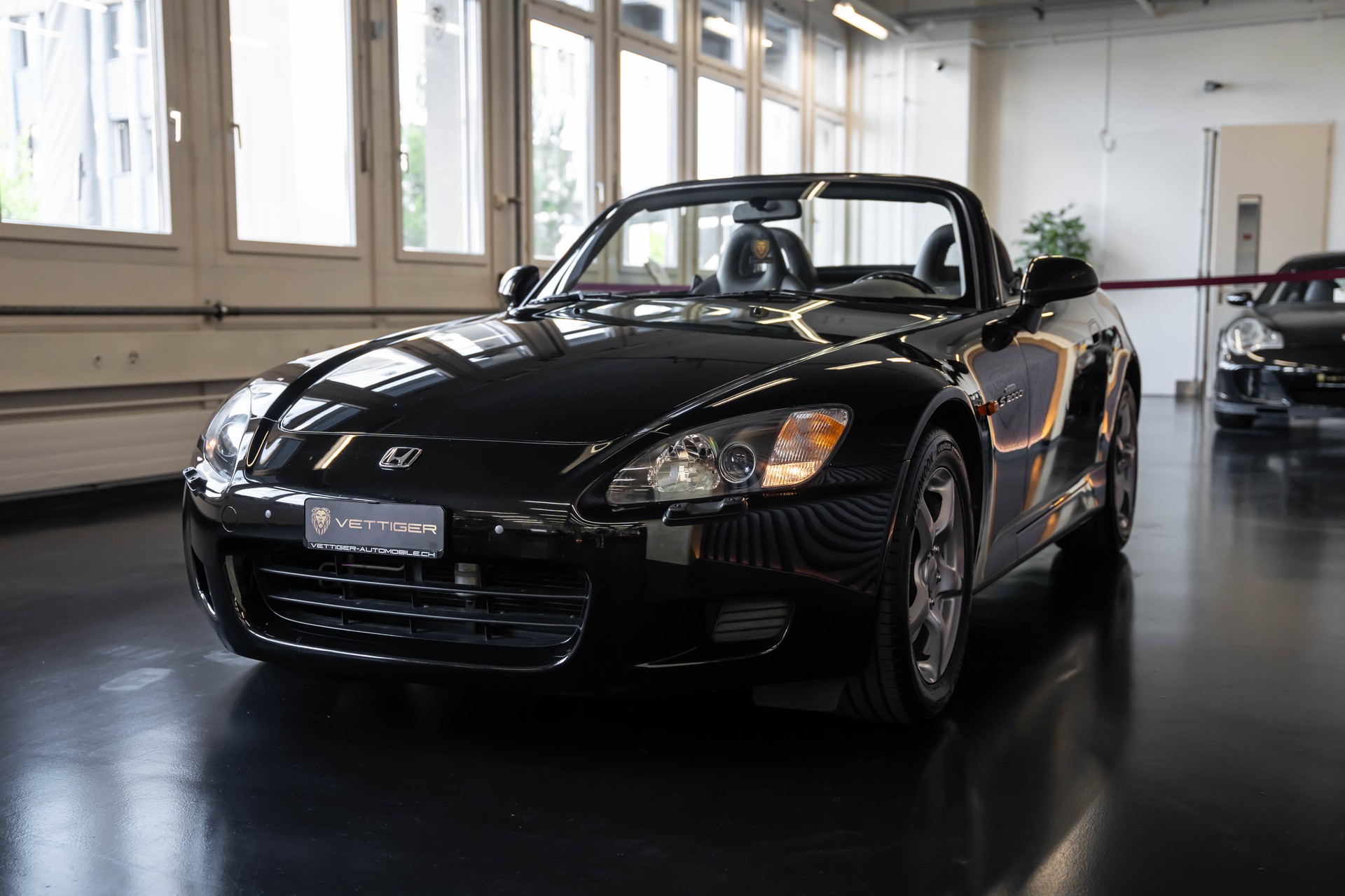 HONDA S2000-image-3