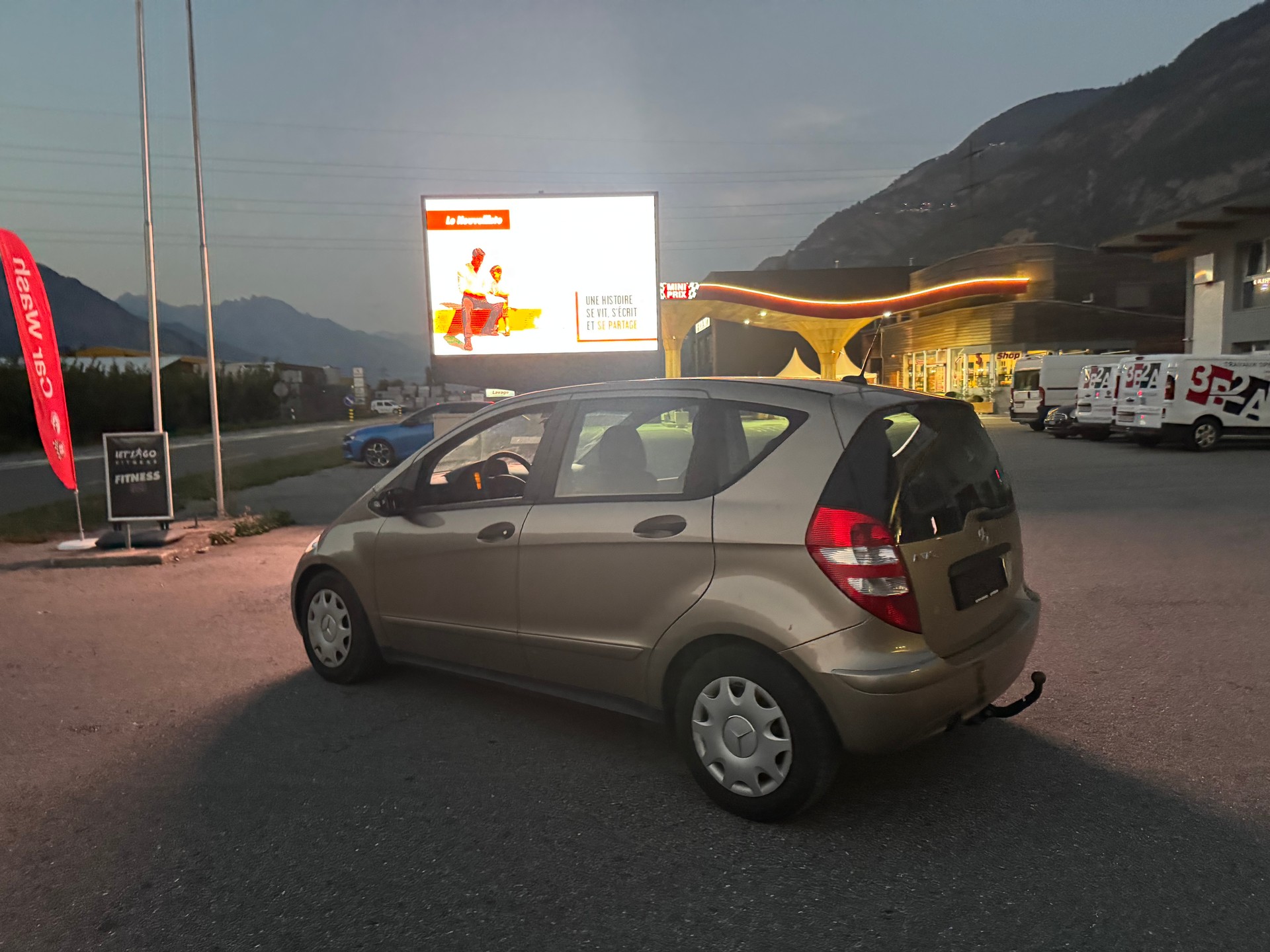 MERCEDES-BENZ A 170 Classic-image-2