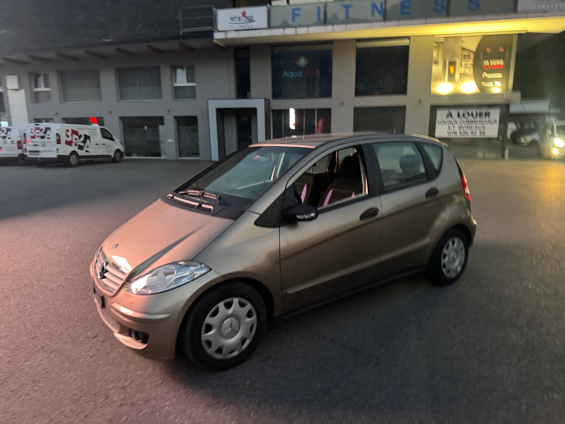 MERCEDES-BENZ A 170 Classic-image-4