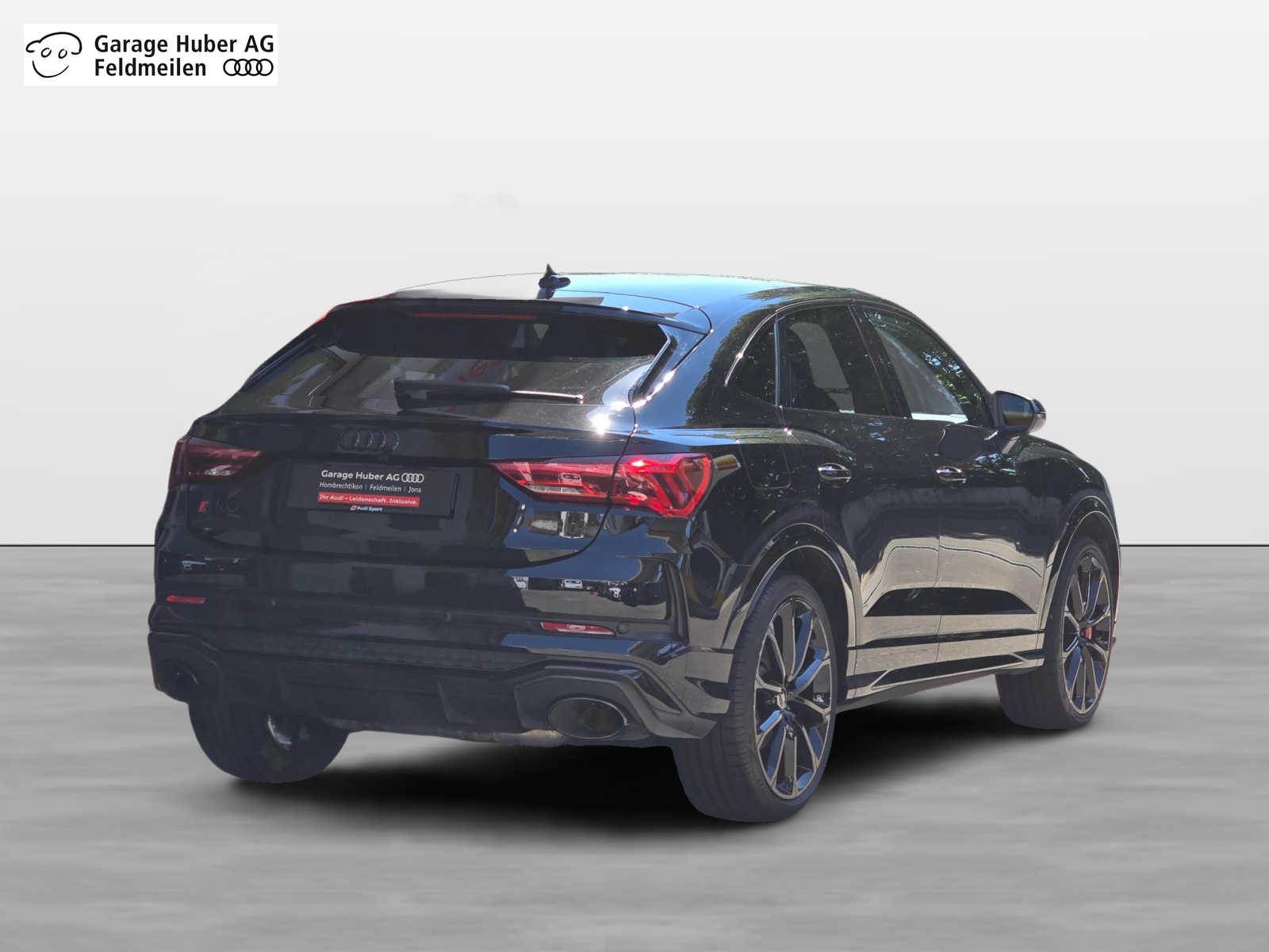 AUDI RS Q3 Sportback quattro S tronic-image-2