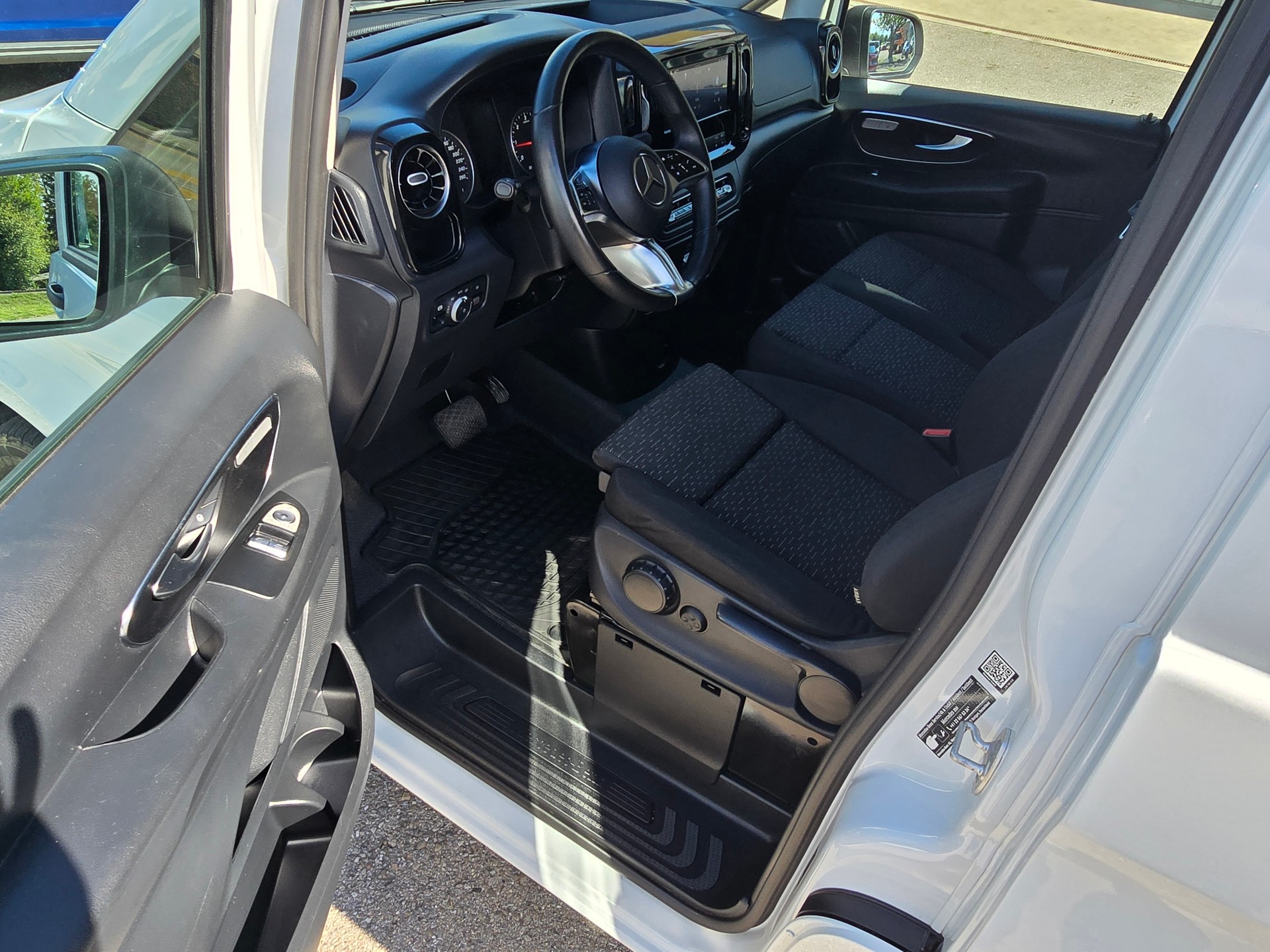 MERCEDES-BENZ Vito 114 CDI Extralang Mixto 9G-Tronic-image-7