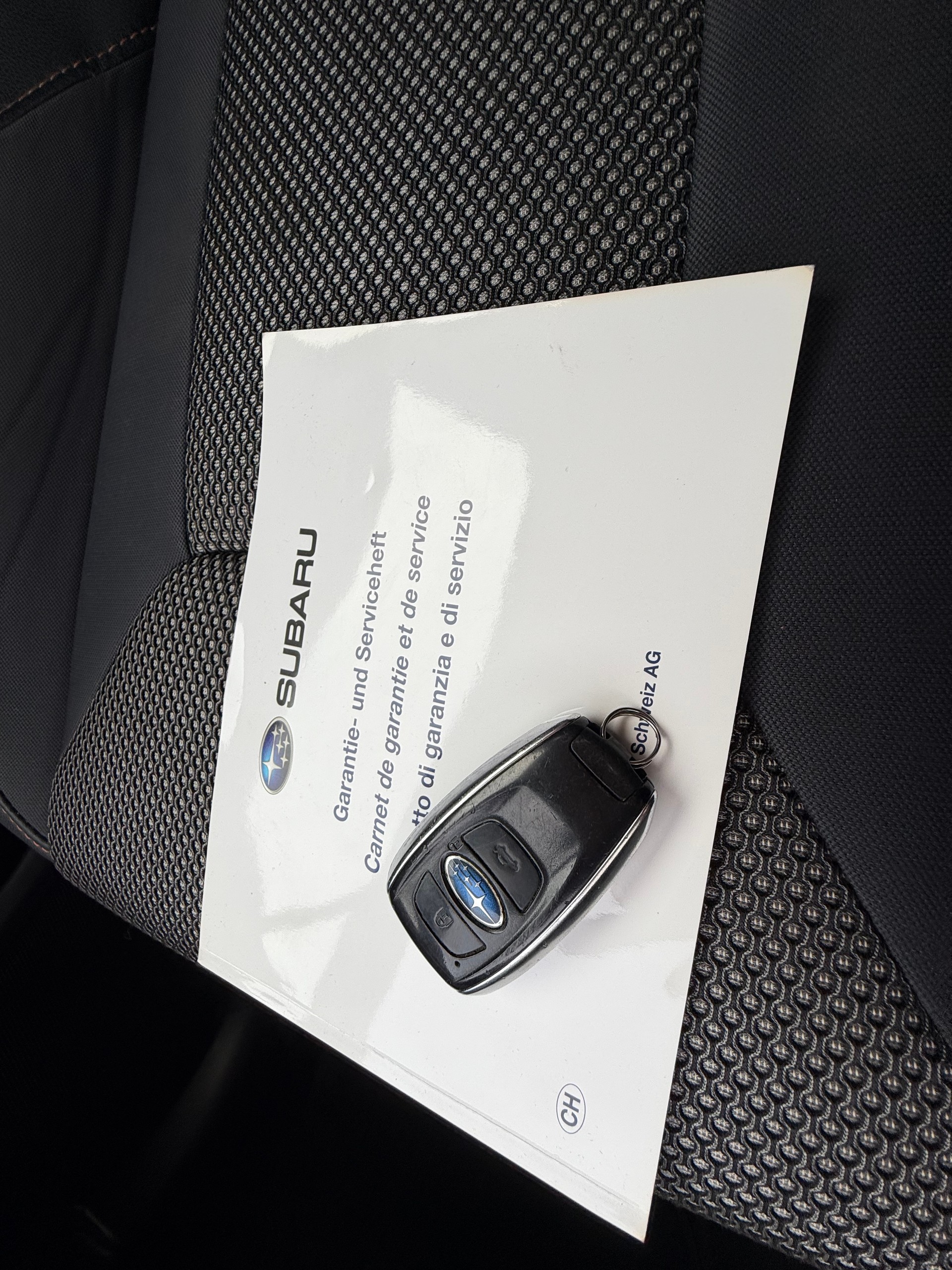 SUBARU XV 2.0 Swiss Plus AWD Lineartronic-image-13