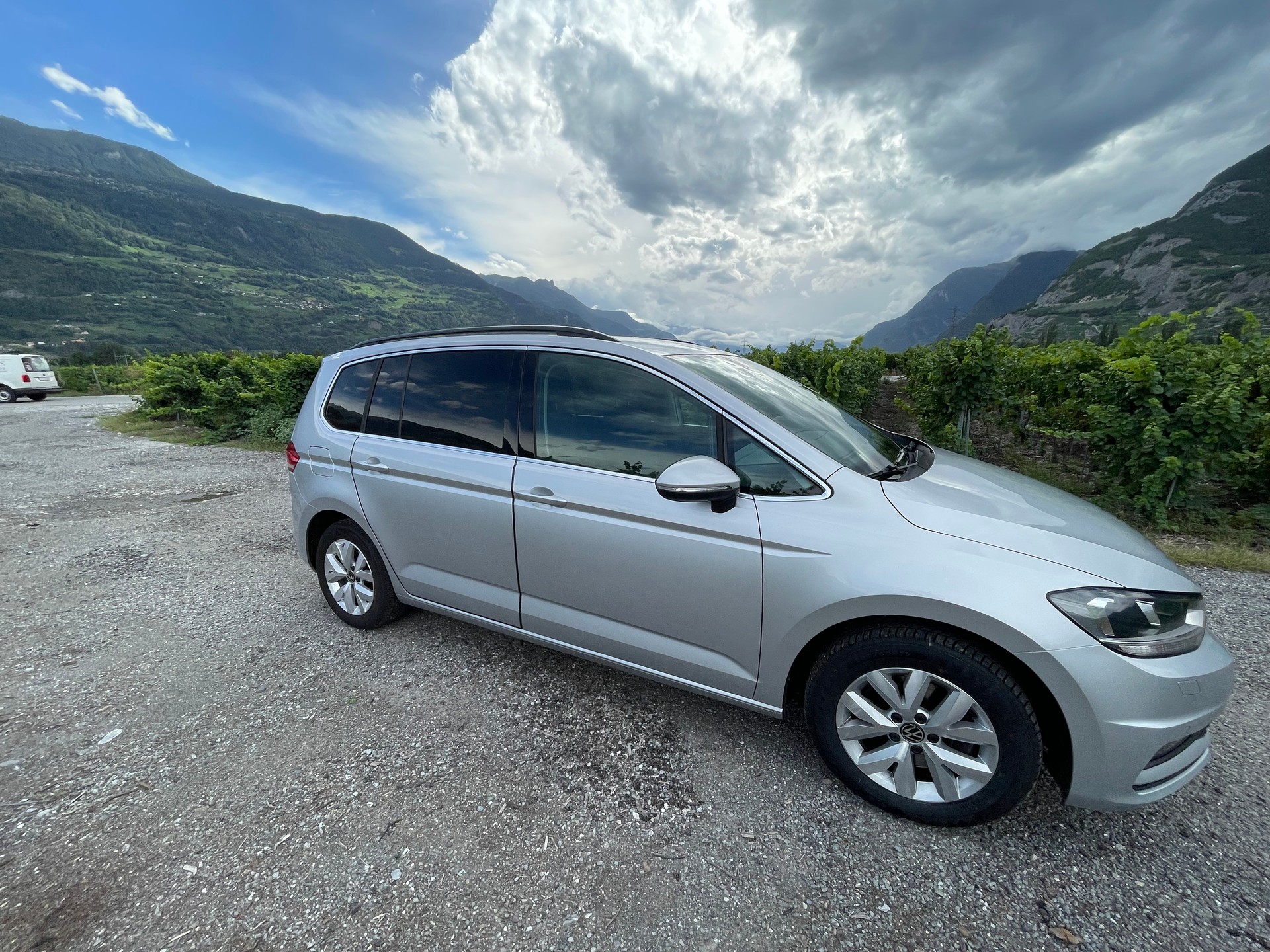 VW Touran 1.5 TSI EVO Comfortline DSG-image-4