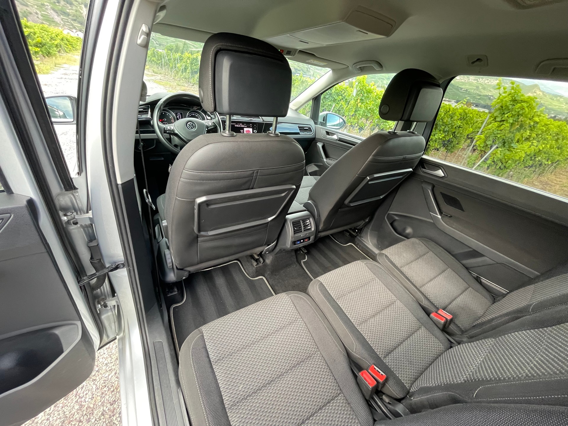 VW Touran 1.5 TSI EVO Comfortline DSG-image-15