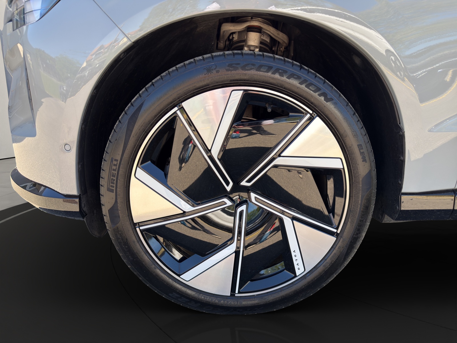 VOLVO EX90 Twin Performance Ultra AWD-image-7