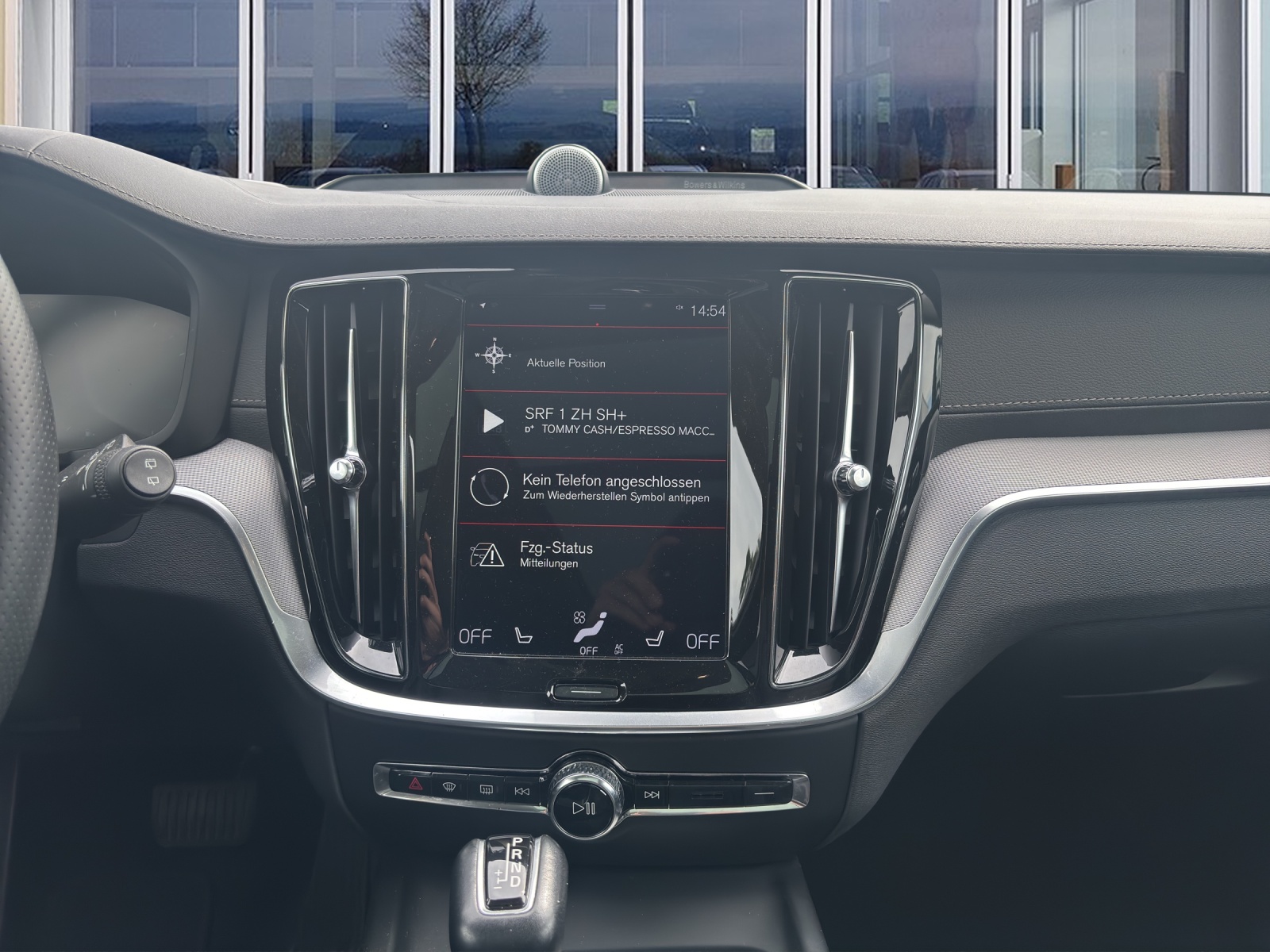 VOLVO V60 2.0 T6 Inscription AWD-image-11