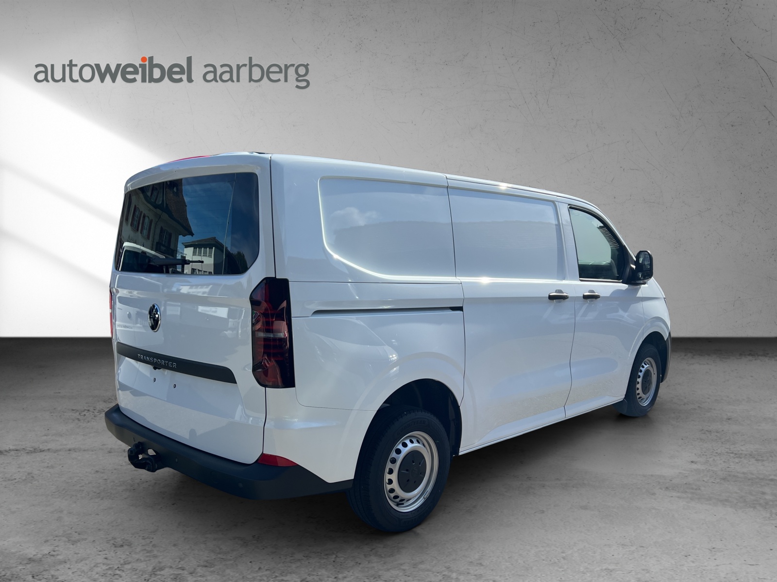 VW Transporter 2.0 TDI Automat-showroom-element-1