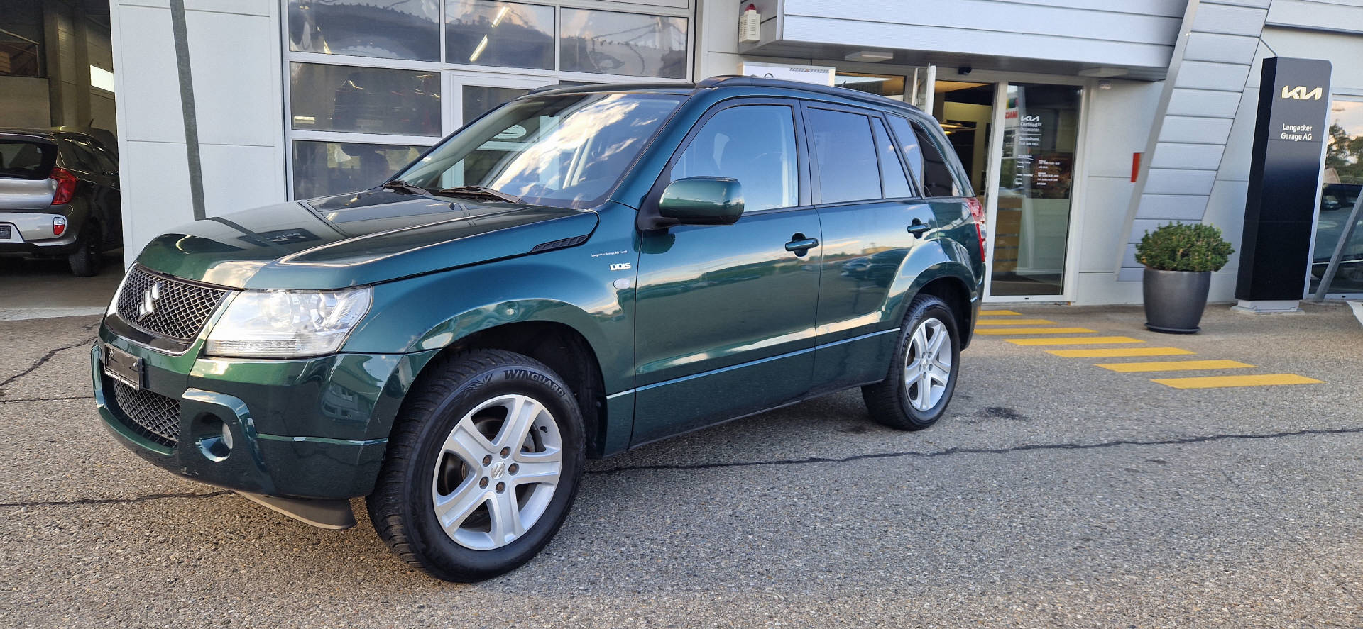SUZUKI Grand Vitara Wagon 1.9 TD Top-image-1
