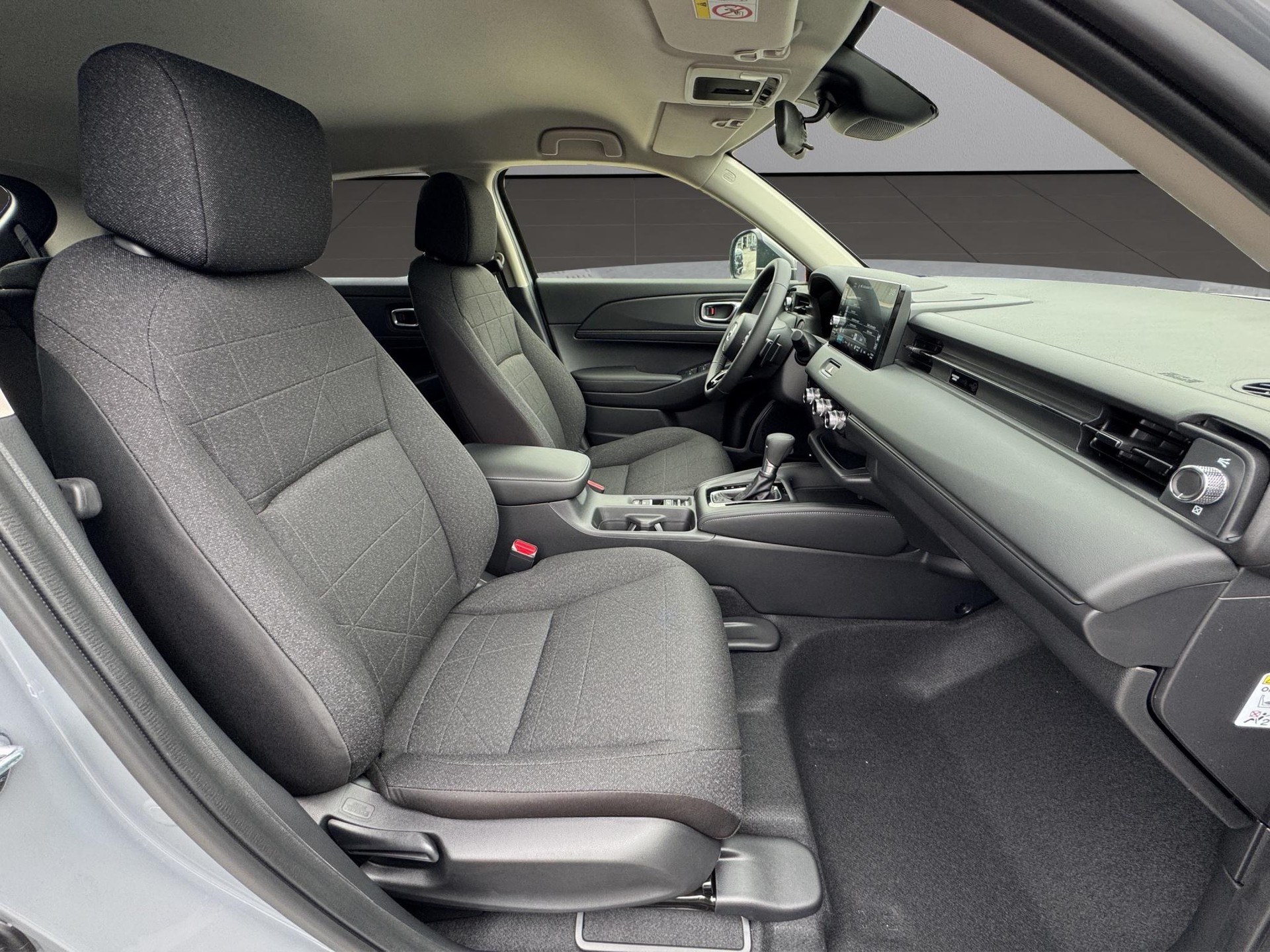 HONDA HR-V 1.5 i-MMD Elegance-image-11
