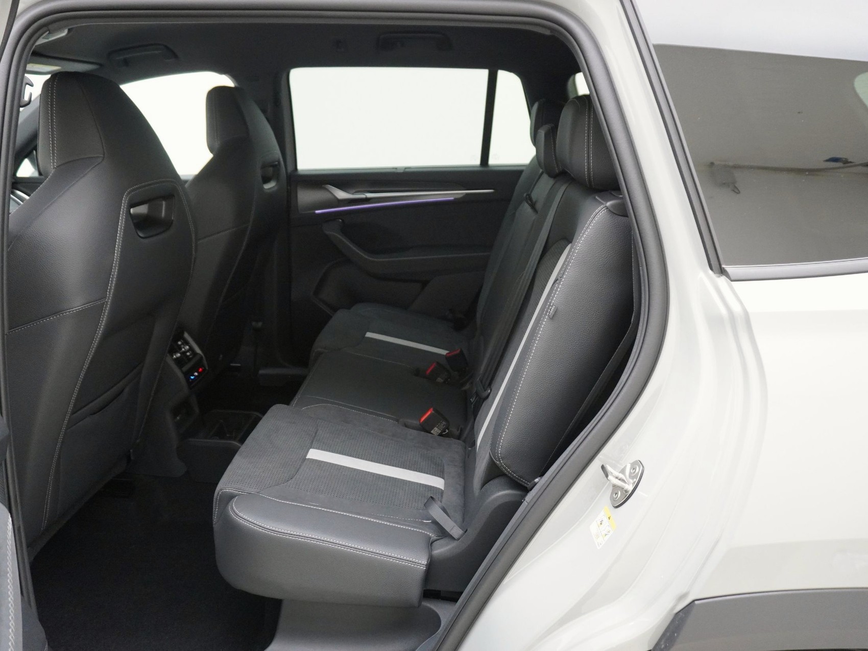 SKODA Kodiaq 2.0 TSI SportLine-image-12