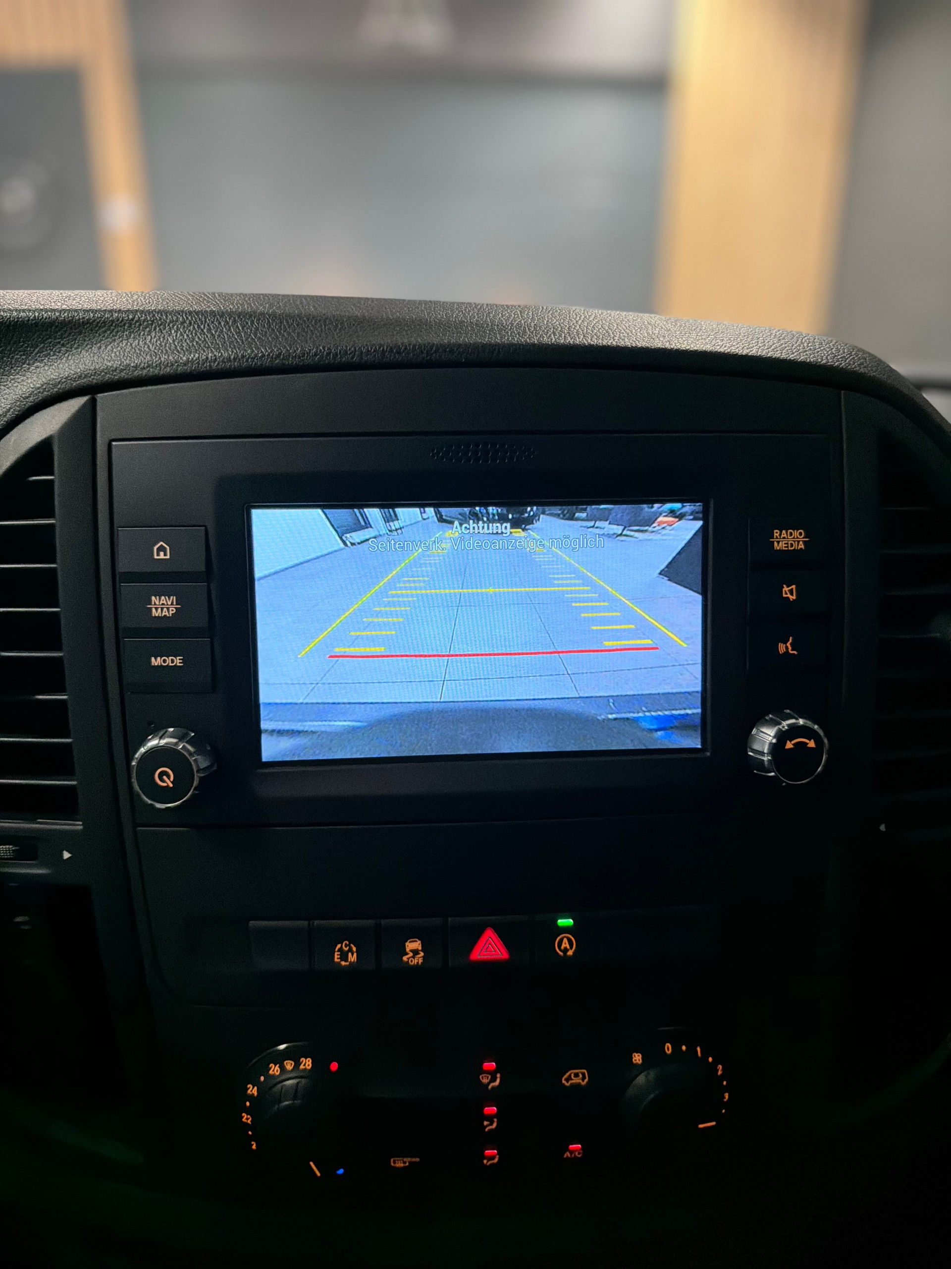 MERCEDES-BENZ Vito 119 BlueTEC L 7G-Tronic Euro 6, – professioneller Werkstattausbau / Servicefahrzeug“-image-11