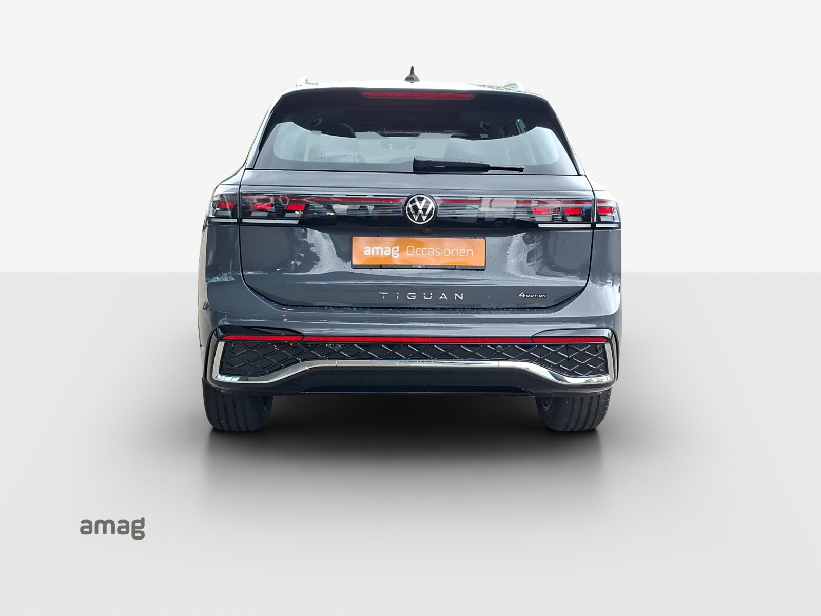 VW Tiguan 2.0 TSI DSG R-Line 4Motion-showroom-element-3