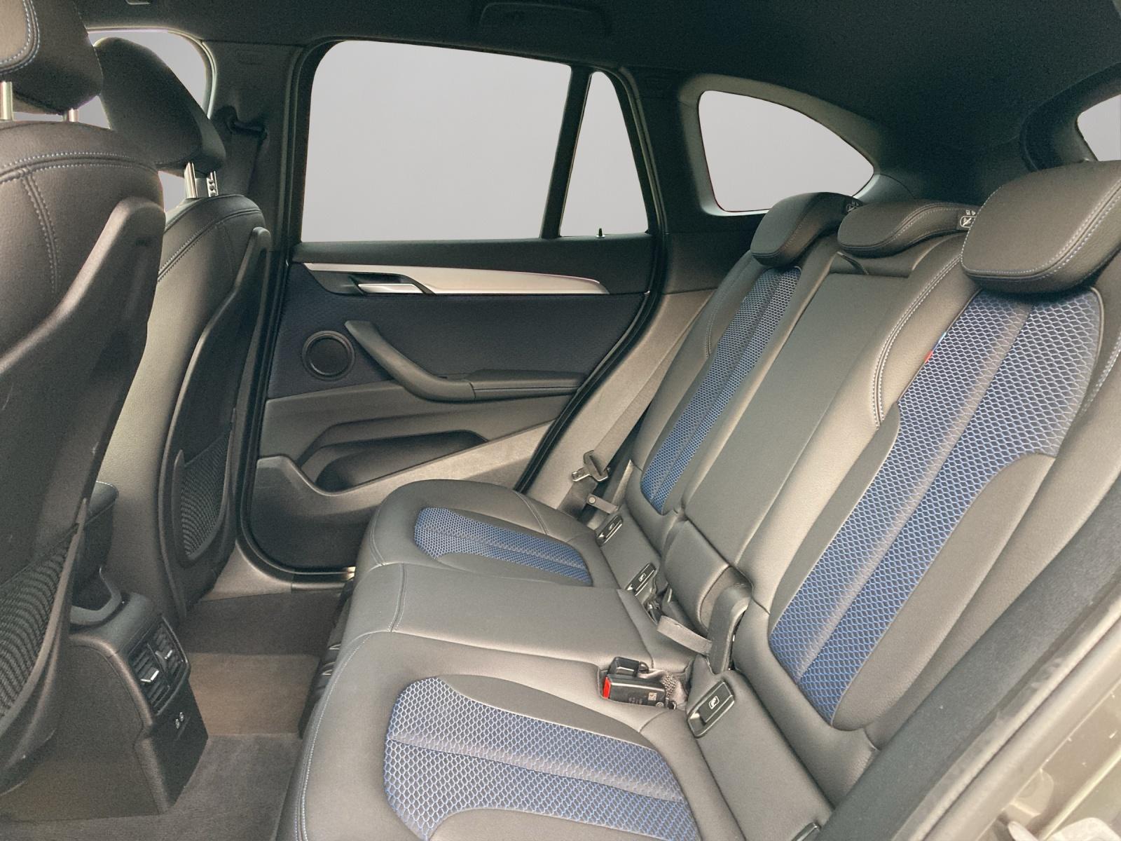 BMW X1 20d xDrive-image-9