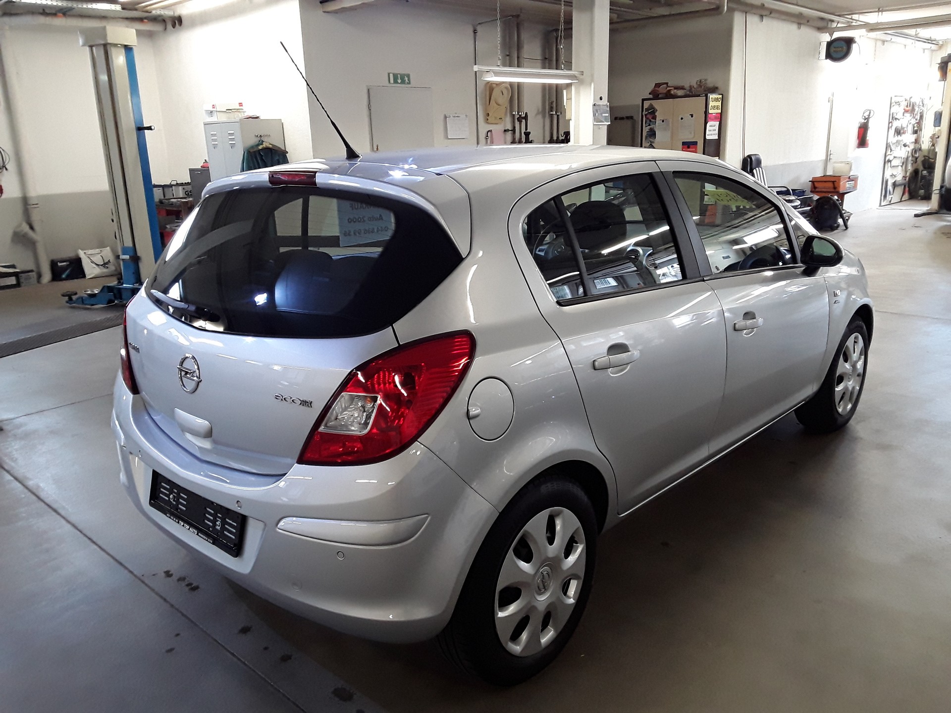 OPEL Corsa 1.2 TP Active Edition-image-2