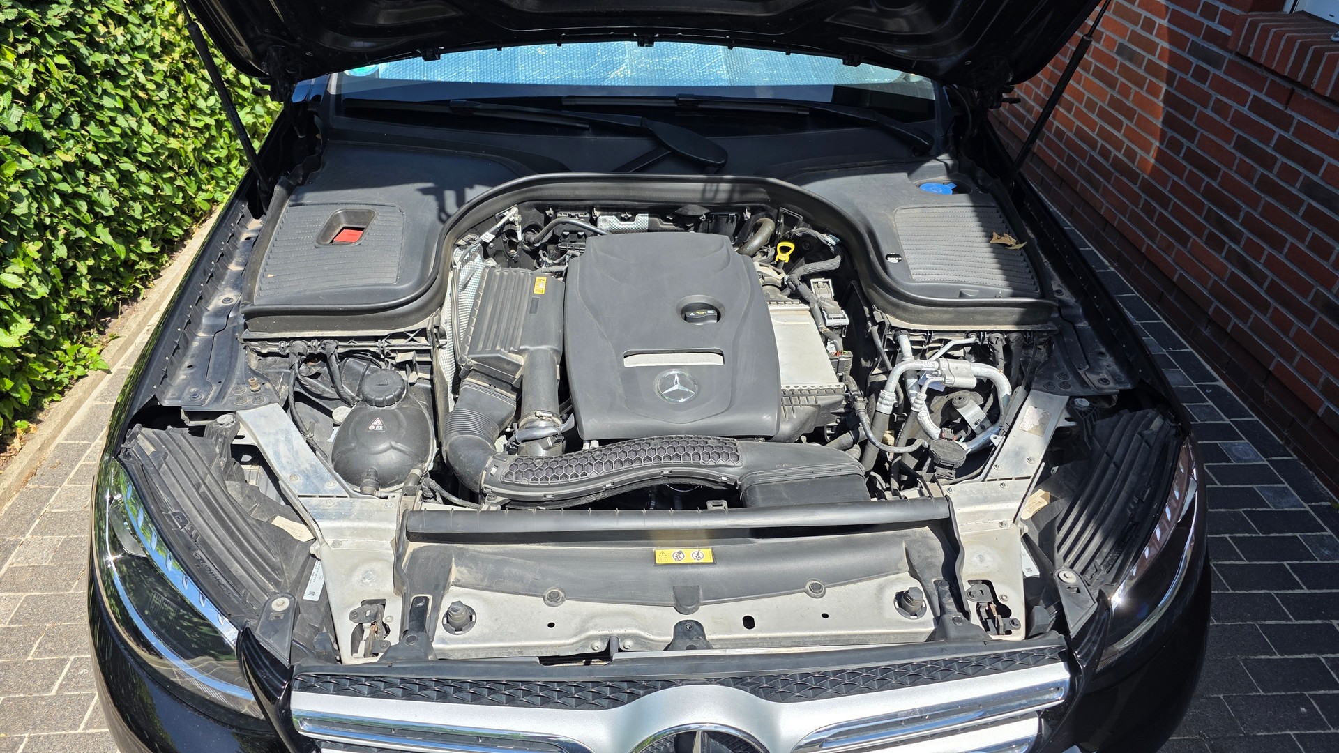 MERCEDES-BENZ GLC 250 4m-image-1