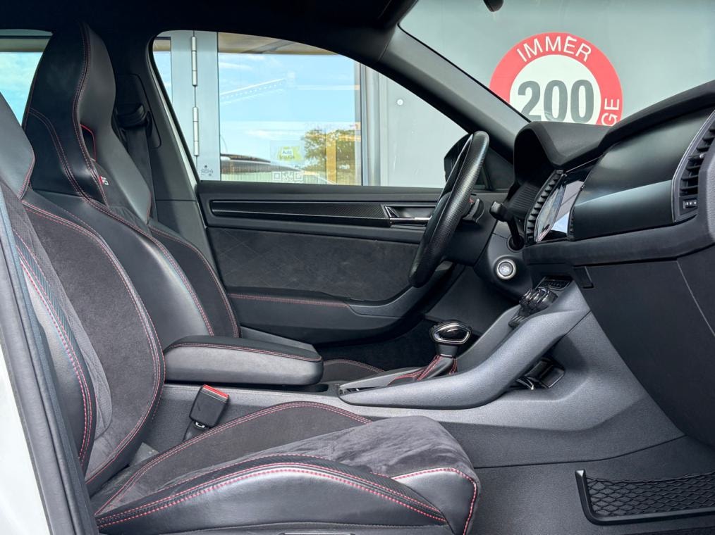 SKODA Kodiaq 2.0 Bi-TDI SCR RS 4x4 DSG-image-9