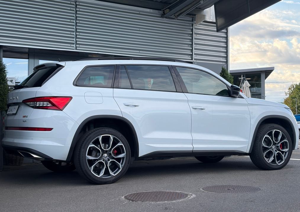SKODA Kodiaq 2.0 Bi-TDI SCR RS 4x4 DSG-image-2