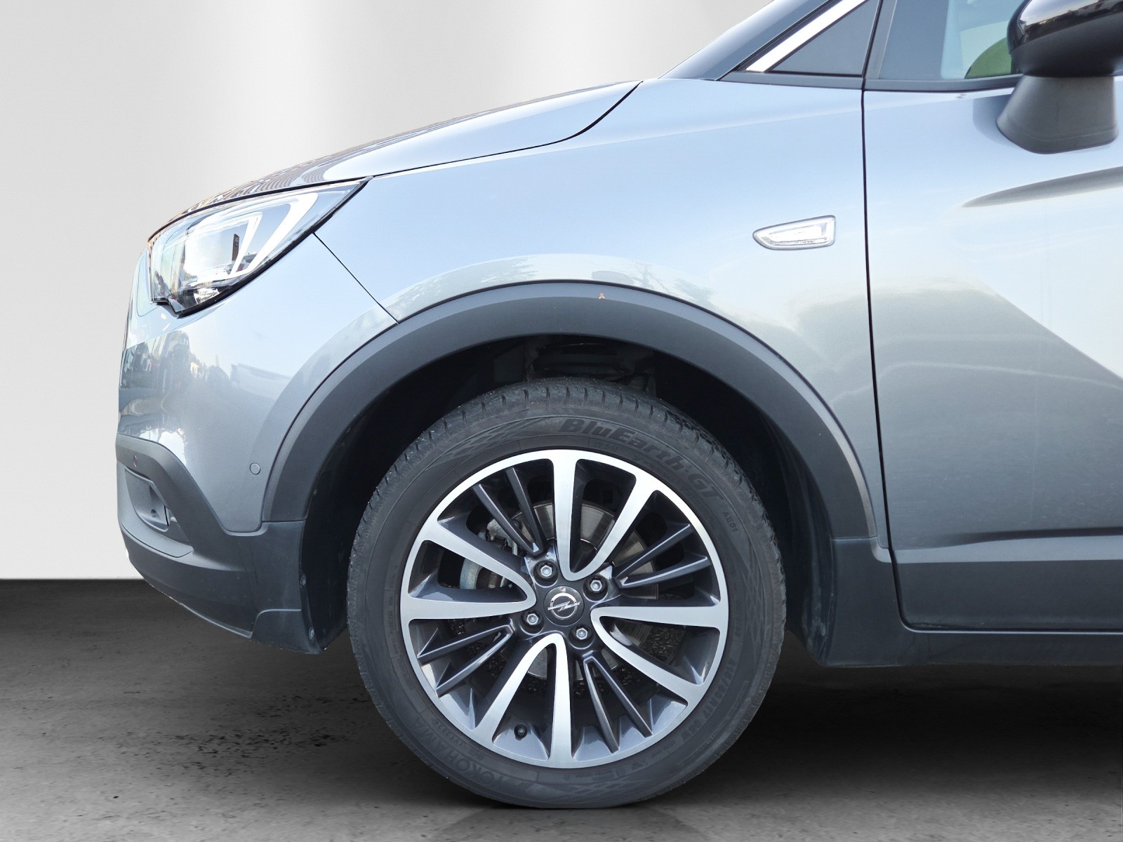 OPEL Crossland X 1.2i TP Ultimate Automatik-image-8