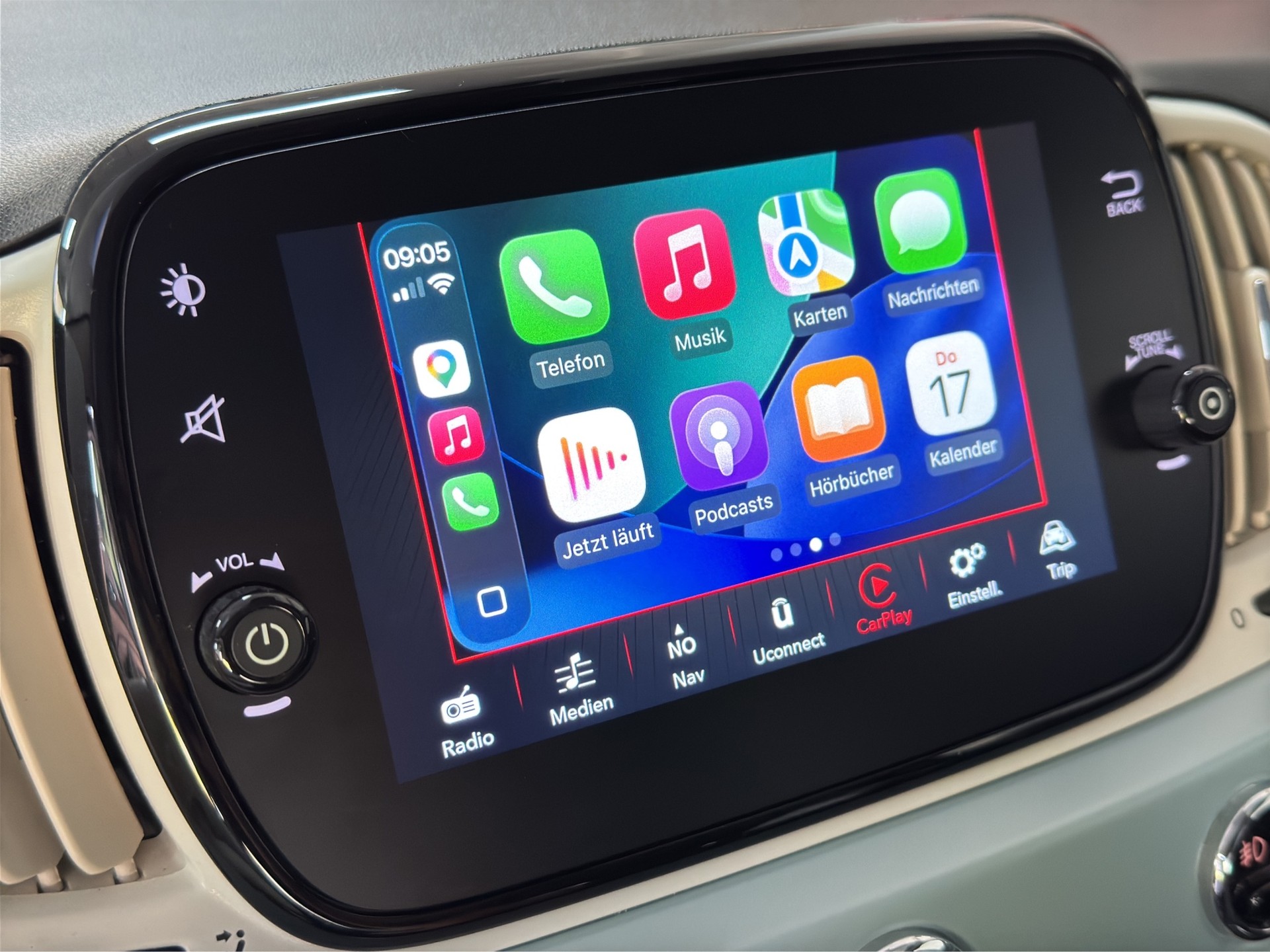 FIAT 500 1.0 MildHybrid Dolcevita "Panodach-Klimaautomat"-image-18