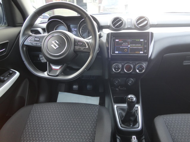 SUZUKI Swift 1.2i Piz Sulai Top Hybrid Allgrip 4x4-image-7