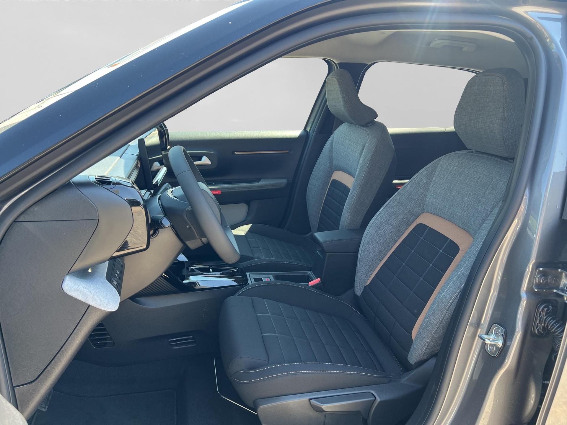 CITROEN e-C3 Aircross You+-image-1