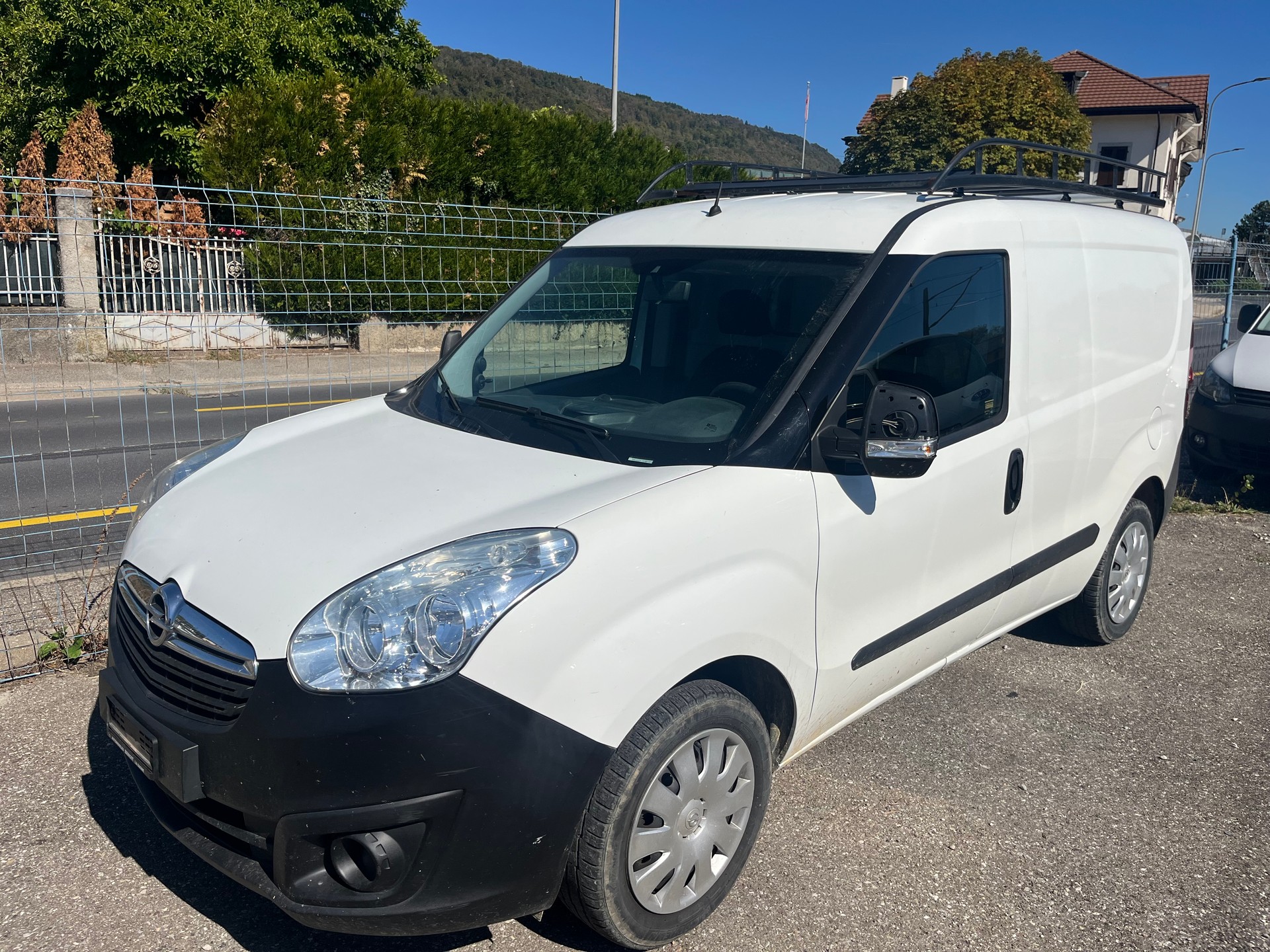 OPEL Combo 1.4i 2.2 L1H1-image-0