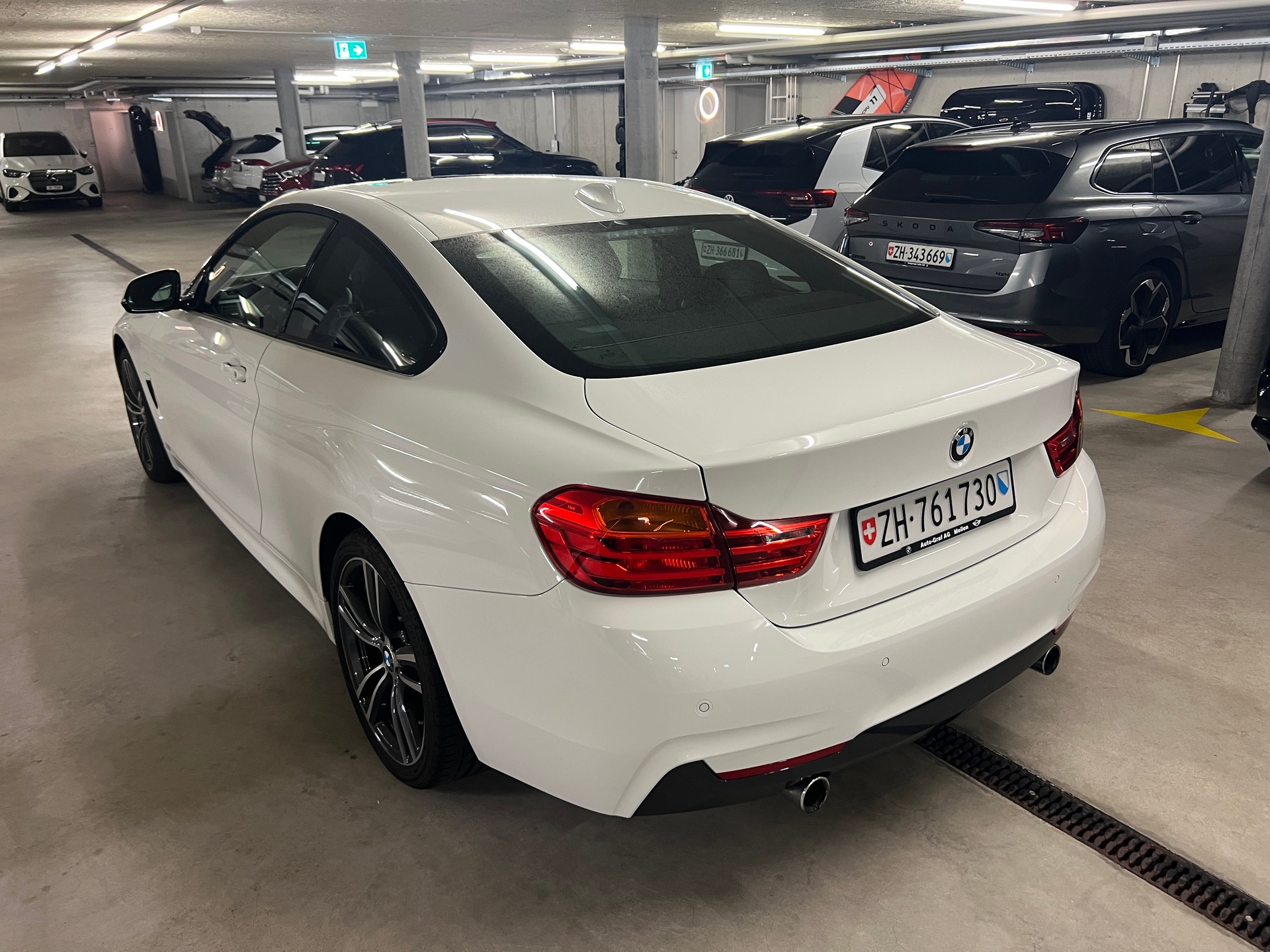 BMW 435i xDrive-image-10