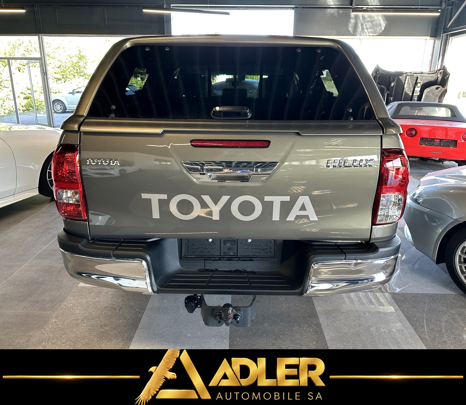 TOYOTA Hilux 2.8d MHEV Style Double Cab 4x4-image-5