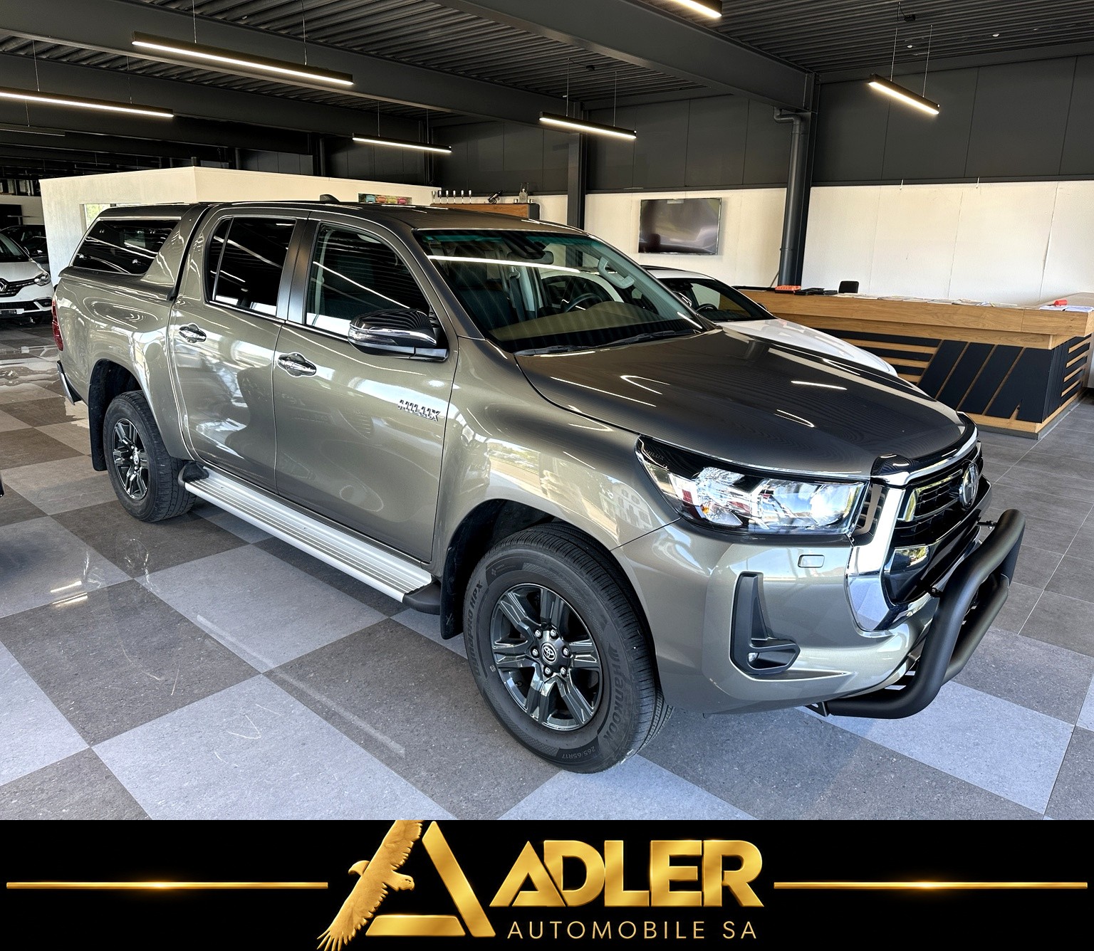 TOYOTA Hilux 2.8d MHEV Style Double Cab 4x4-image-1